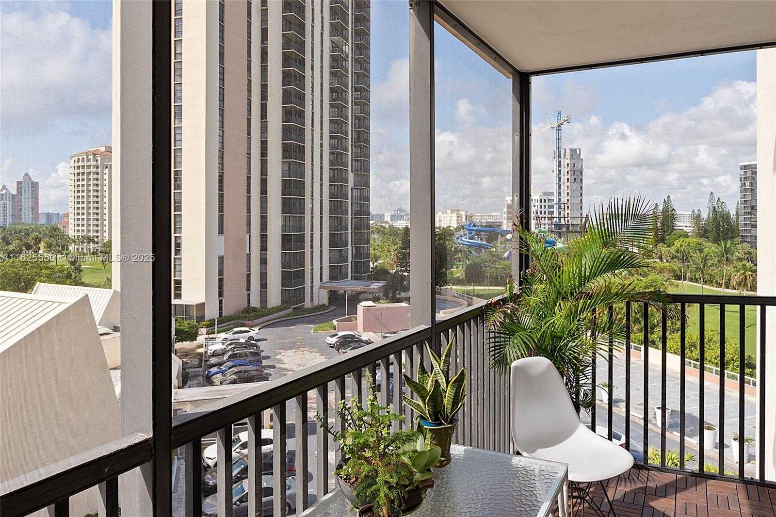 Small Image of 20301 WEST COUNTRY CLUB DR #728, Aventura Number 17