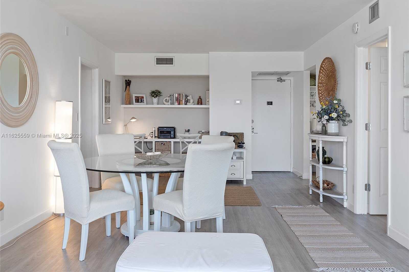 Small Image of 20301 WEST COUNTRY CLUB DR #728, Aventura Number 21