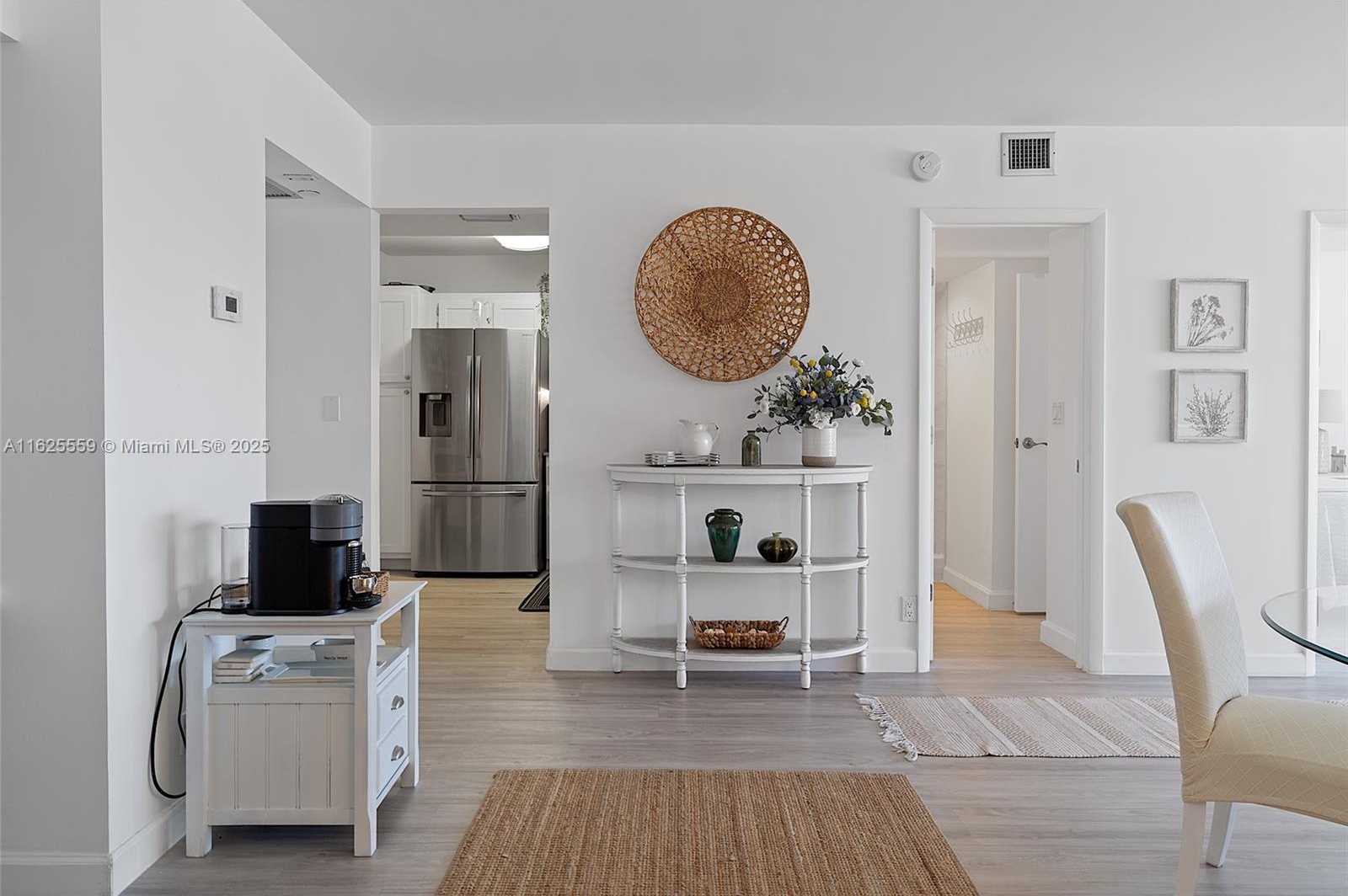 Small Image of 20301 WEST COUNTRY CLUB DR #728, Aventura Number 34