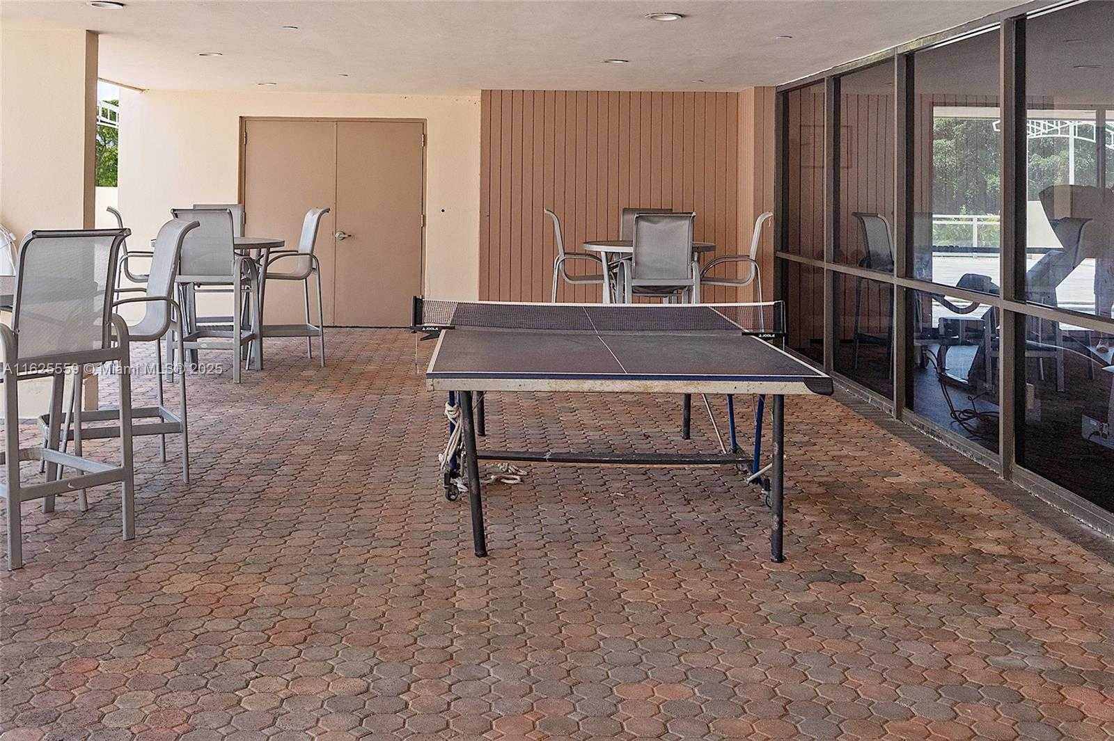 Small Image of 20301 WEST COUNTRY CLUB DR #728, Aventura Number 49