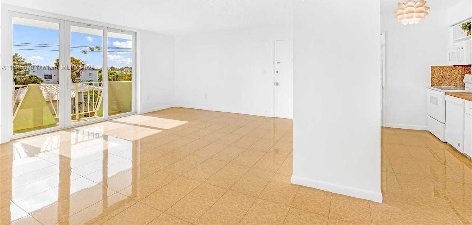 Small Image of 7133 BAY DR #401, Miami Beach Number 9
