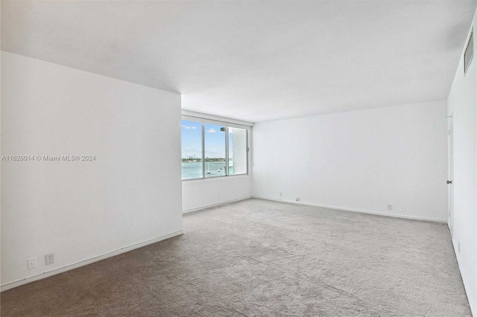 Small Image of 1000 WEST AVE #821, Miami Beach Number 4