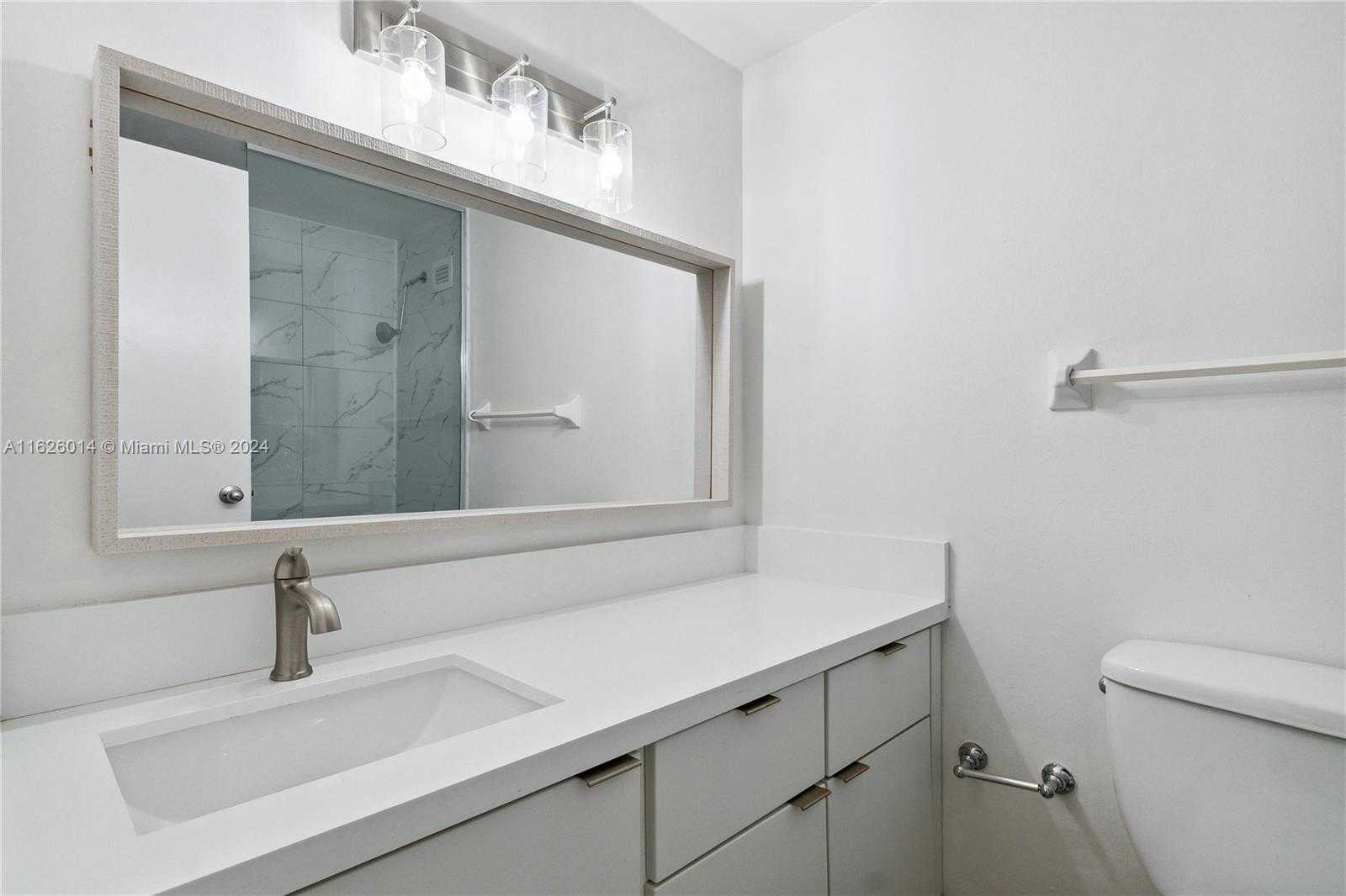 Small Image of 1000 WEST AVE #821, Miami Beach Number 5