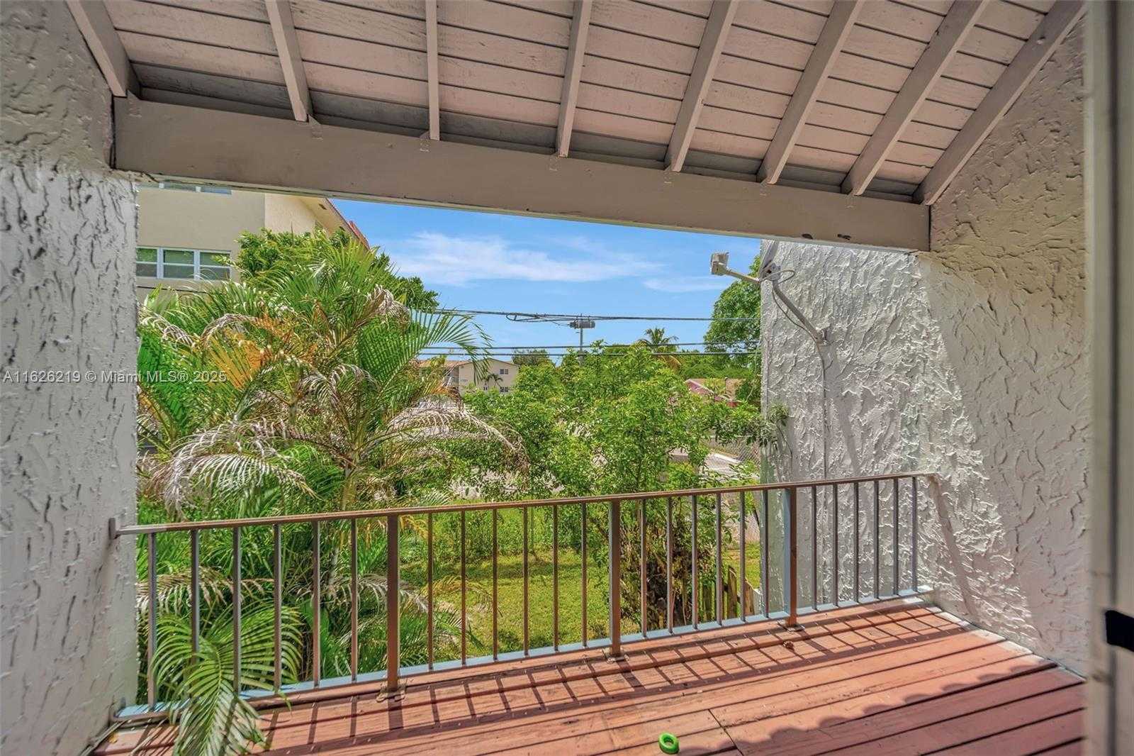 Small Image of 1809 NORTH WEST 58TH AVE #18, Lauderhill Number 30
