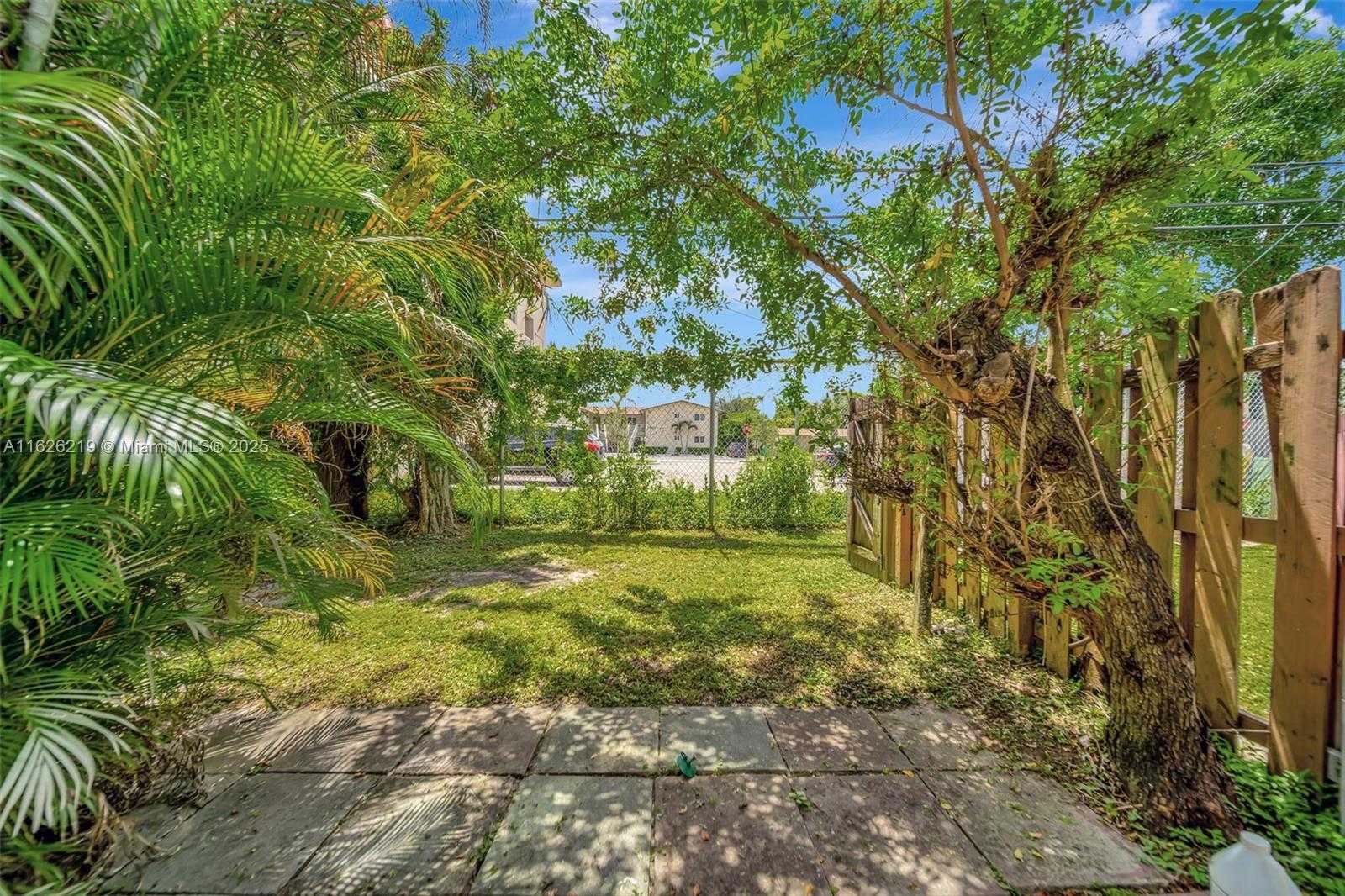 Small Image of 1809 NORTH WEST 58TH AVE #18, Lauderhill Number 33