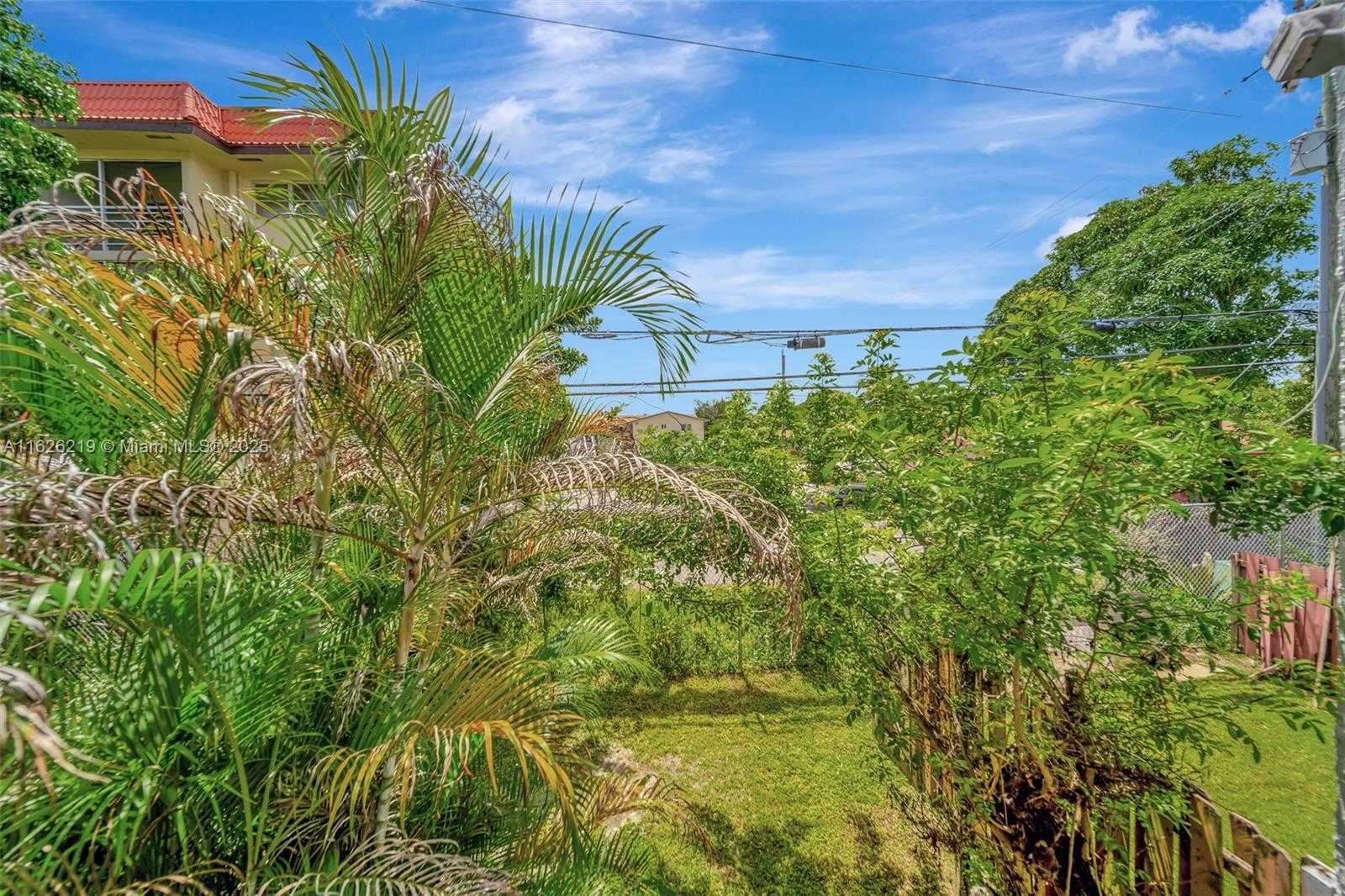 Small Image of 1809 NORTH WEST 58TH AVE #18, Lauderhill Number 34