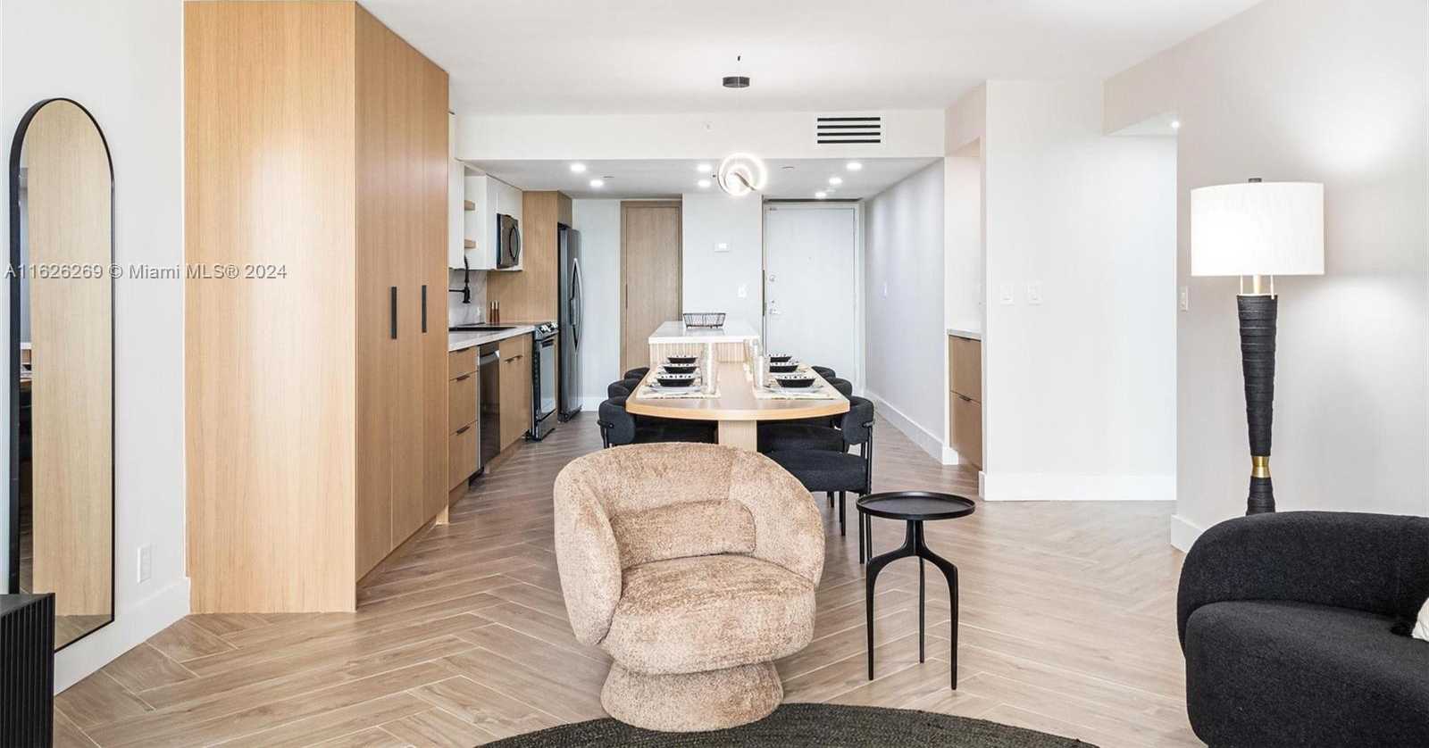 Small Image of 1717 NORTH BAYSHORE DR #A-3755, Miami Number 10