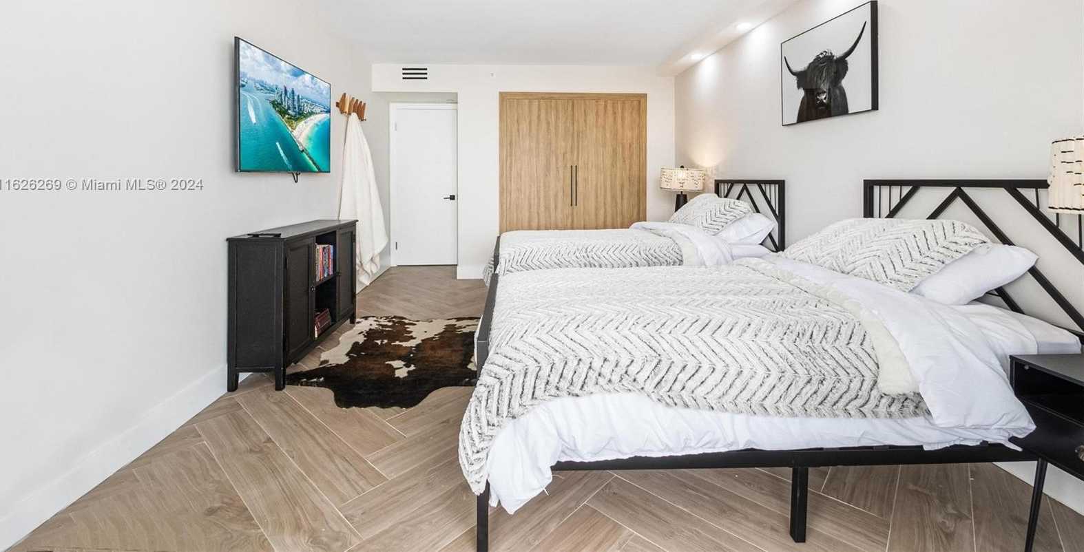 Small Image of 1717 NORTH BAYSHORE DR #A-3755, Miami Number 14