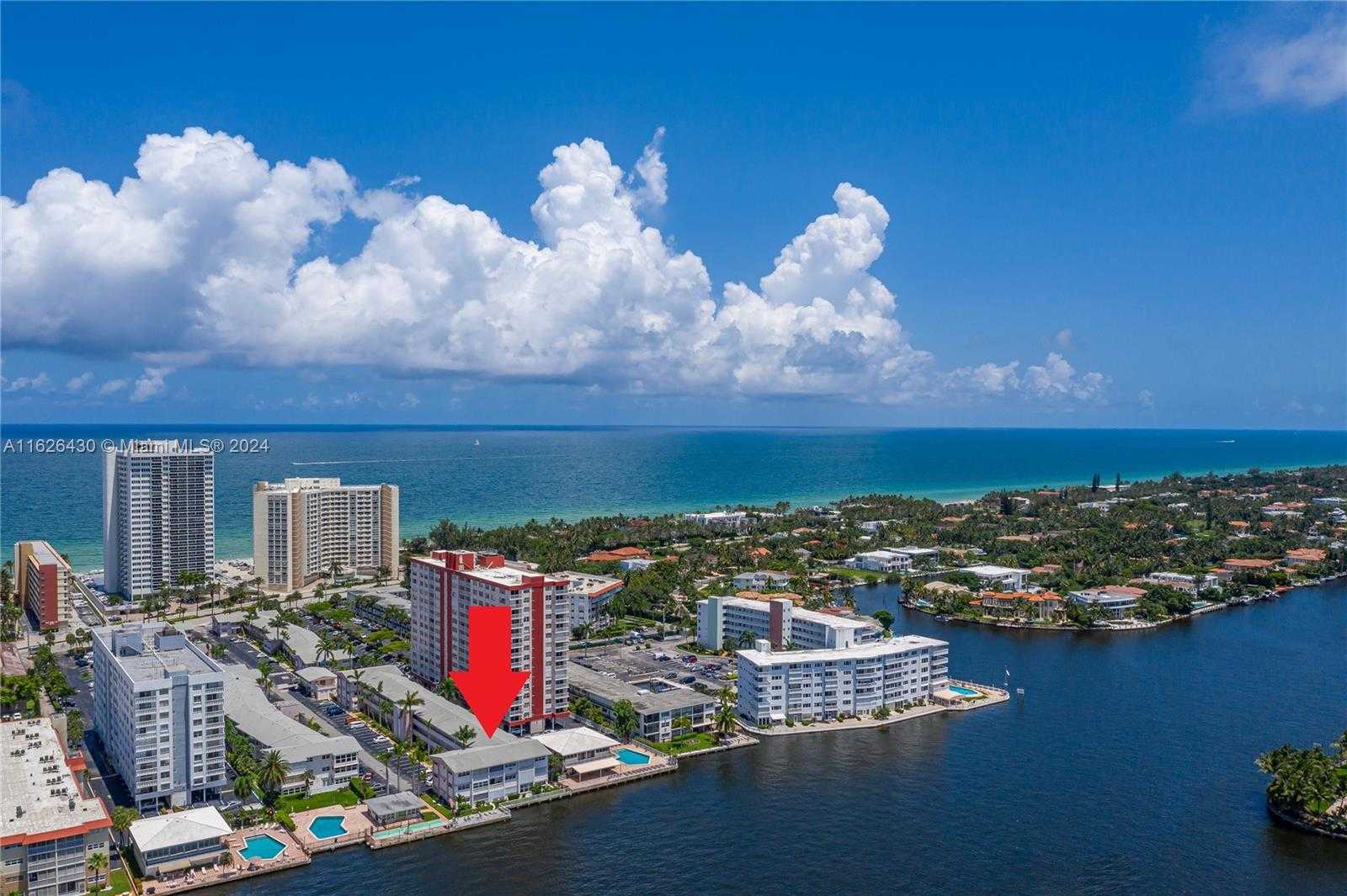 Small Image of 3135 S Ocean Dr, Hallandale Beach, FL 33009, USA Number 33