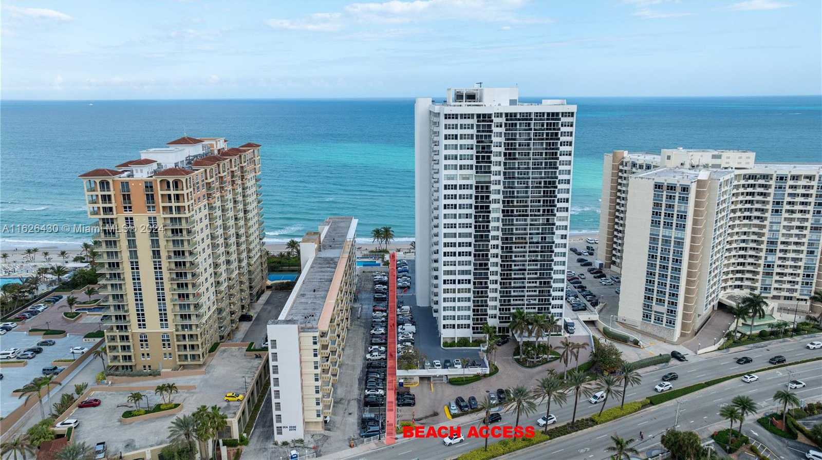 Small Image of 3135 S Ocean Dr, Hallandale Beach, FL 33009, USA Number 4