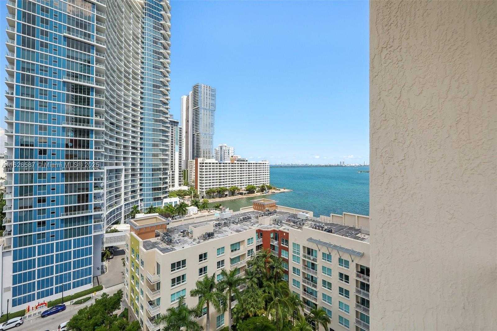 Small Image of 2000 NORTH BAYSHORE DR #1401, Miami Number 28