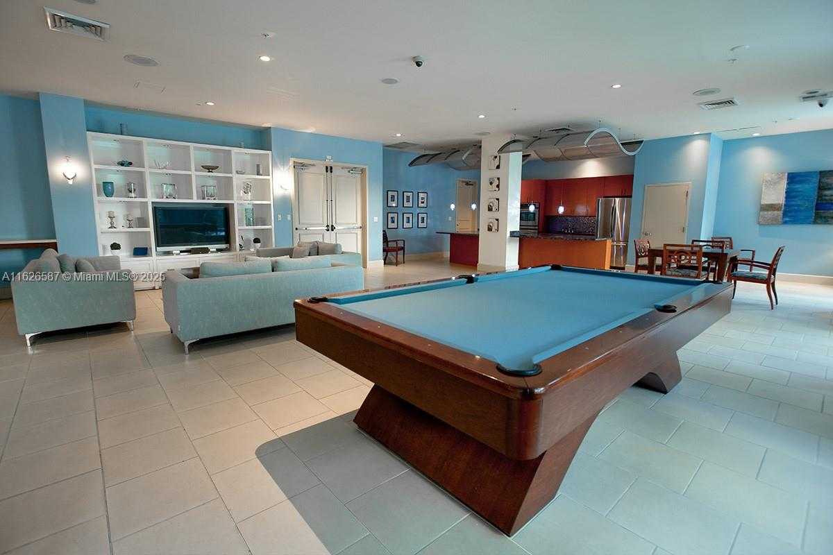 Small Image of 2000 NORTH BAYSHORE DR #1401, Miami Number 36