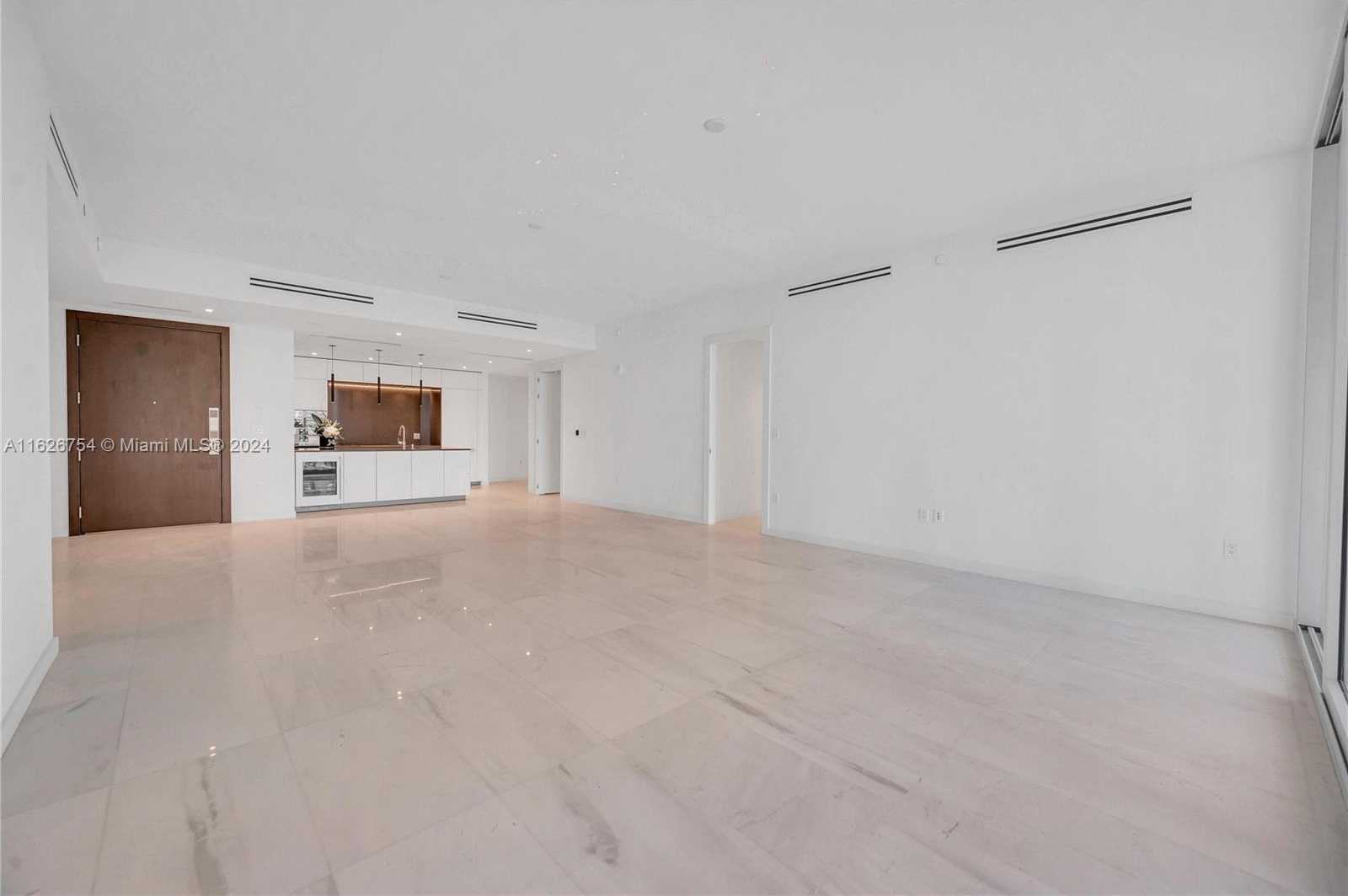 Small Image of 300 BISCAYNE BLVD WAY #703, Miami Number 12