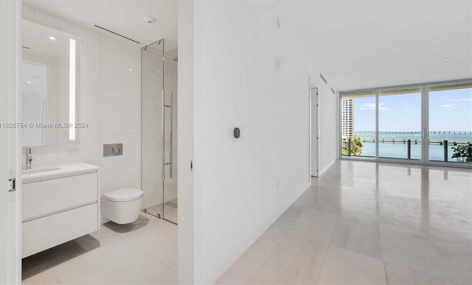 Small Image of 300 BISCAYNE BLVD WAY #703, Miami Number 26