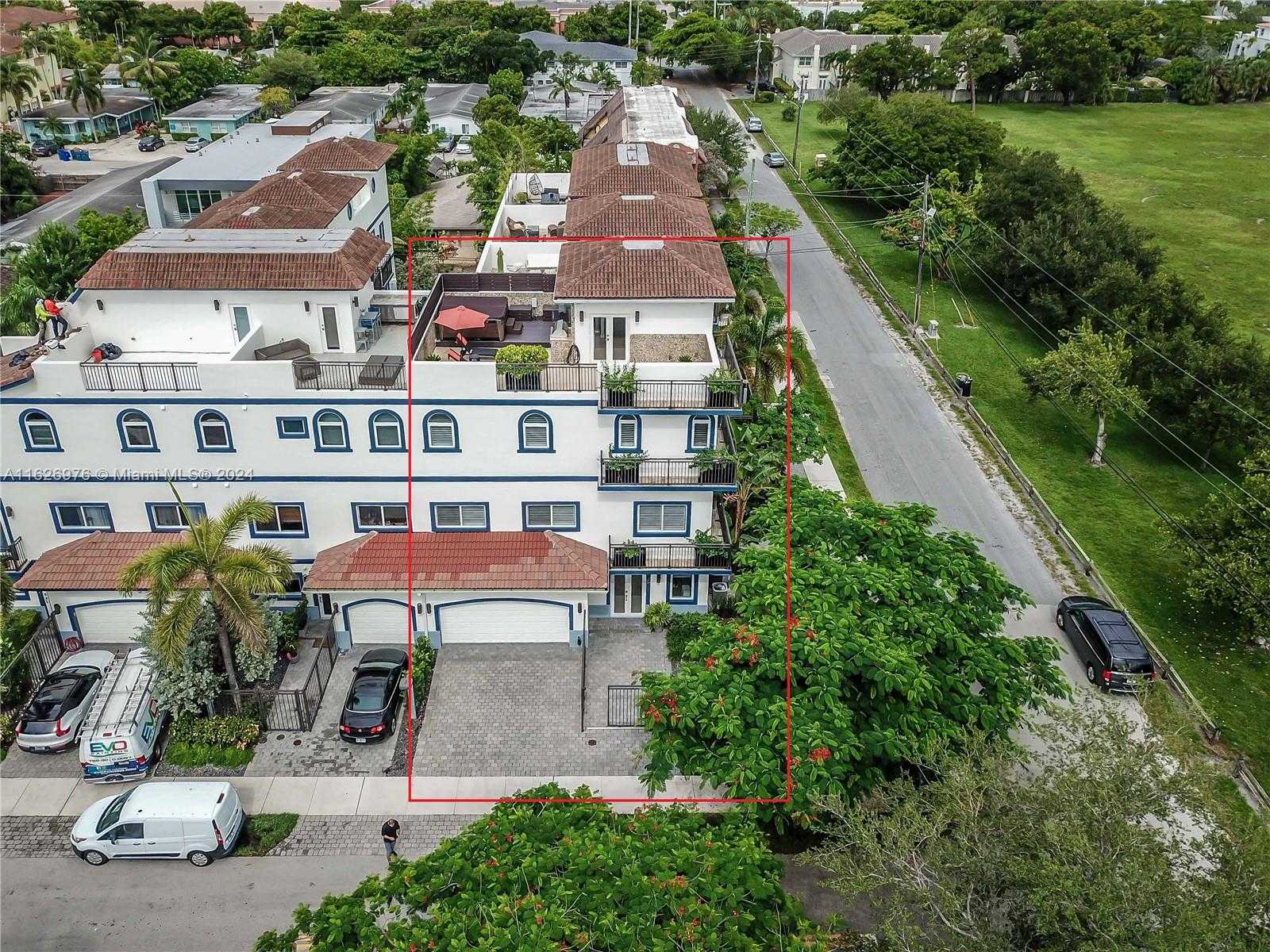 Small Image of 645 NORTH EAST 9TH AVE, Fort Lauderdale Number 2