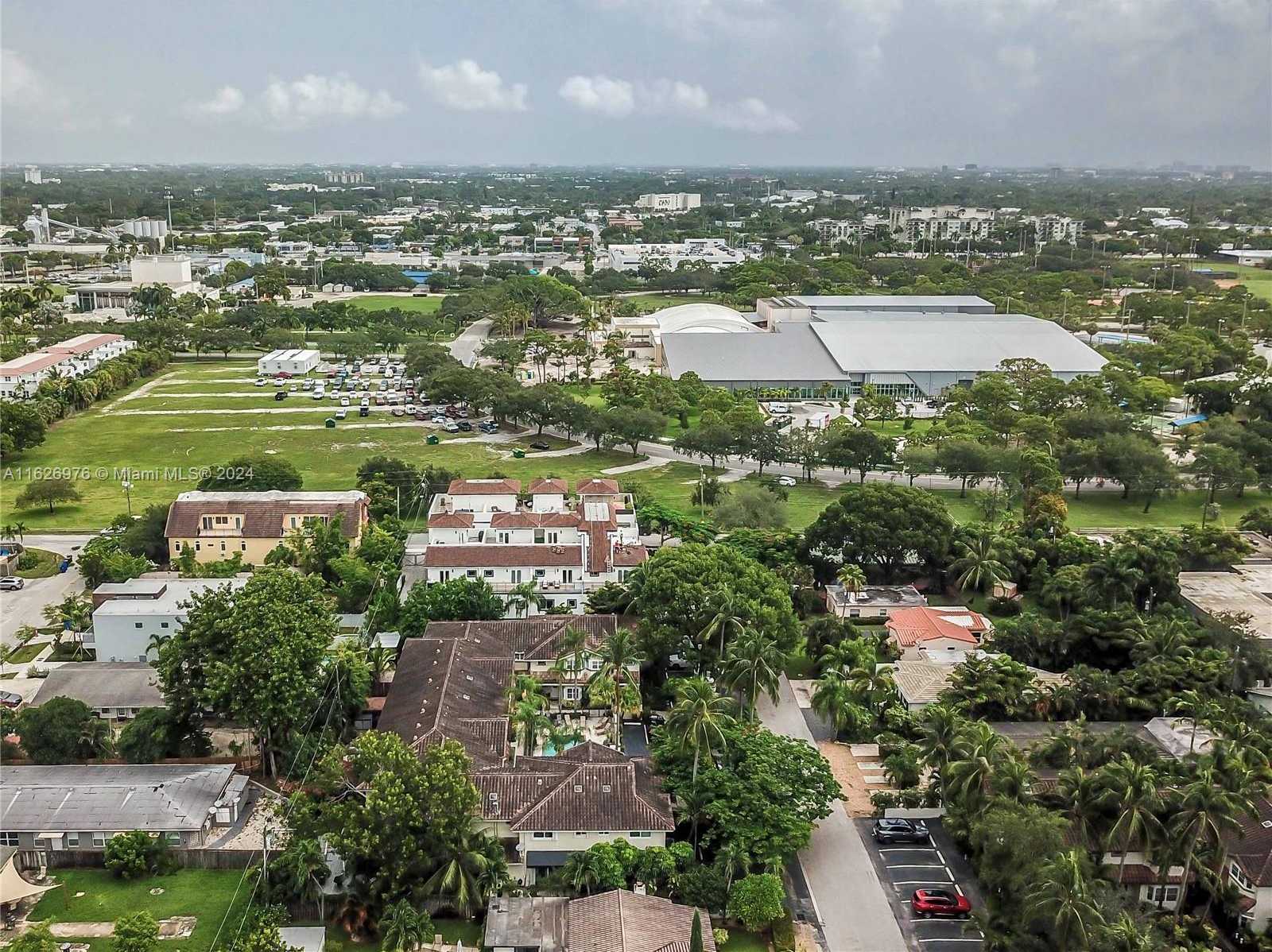 Small Image of 645 NORTH EAST 9TH AVE, Fort Lauderdale Number 47