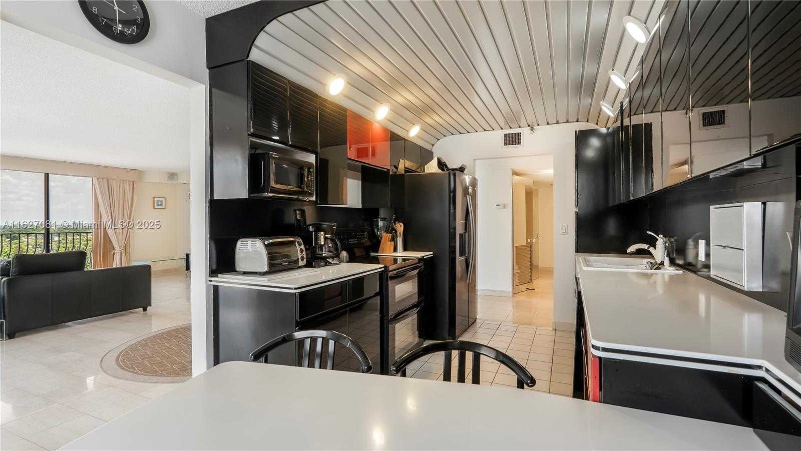 Small Image of 8877 COLLINS AVE #1107, Surfside Number 5