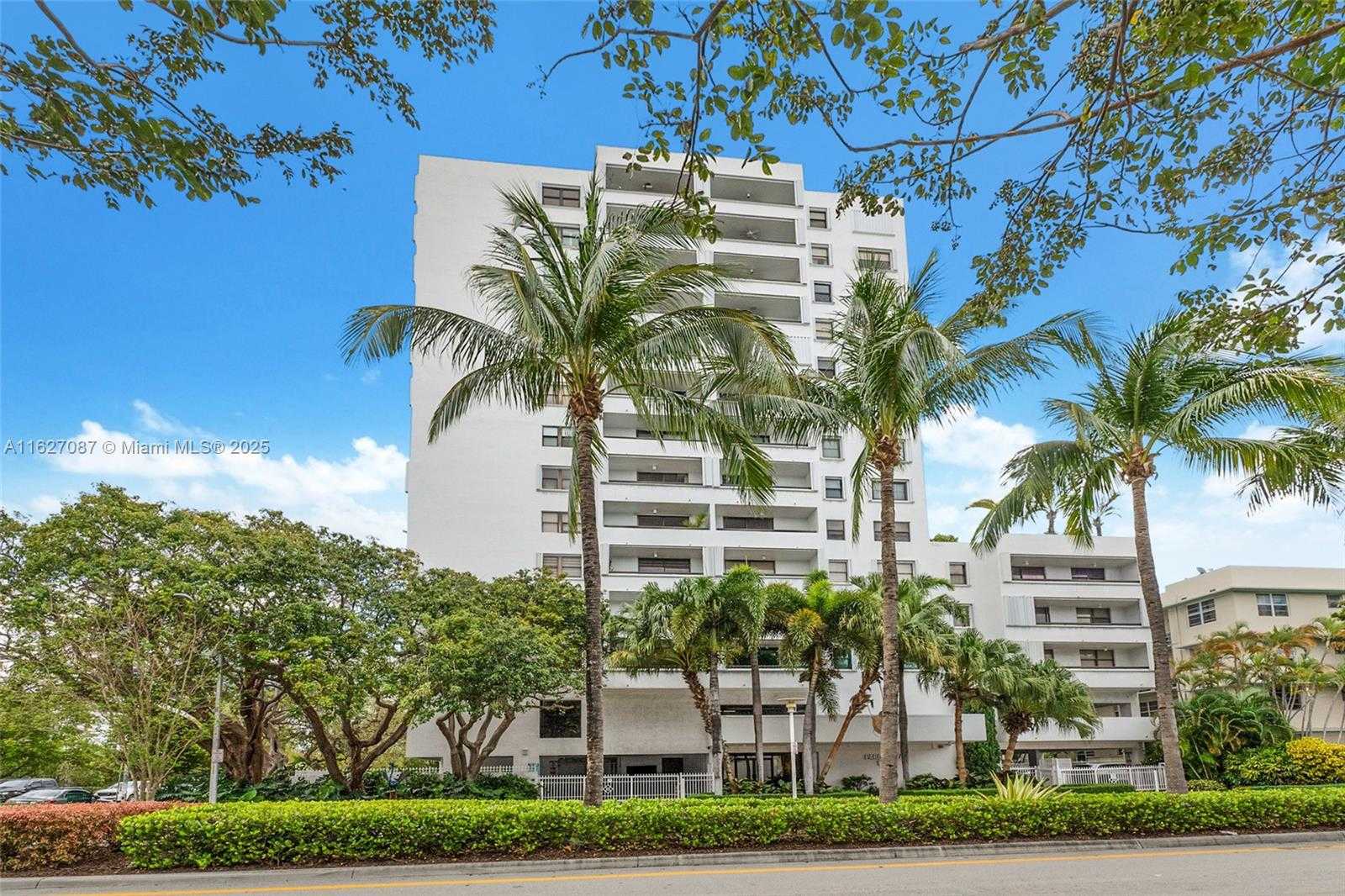 Small Image of 1775 WASHINGTON AVE #7C, Miami Beach Number 3