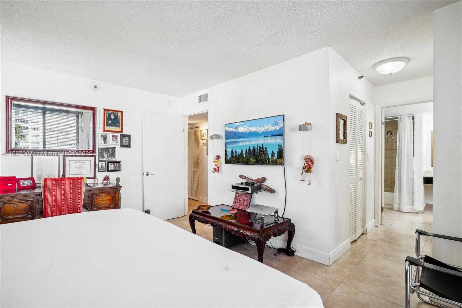 Small Image of 1775 WASHINGTON AVE #7C, Miami Beach Number 47