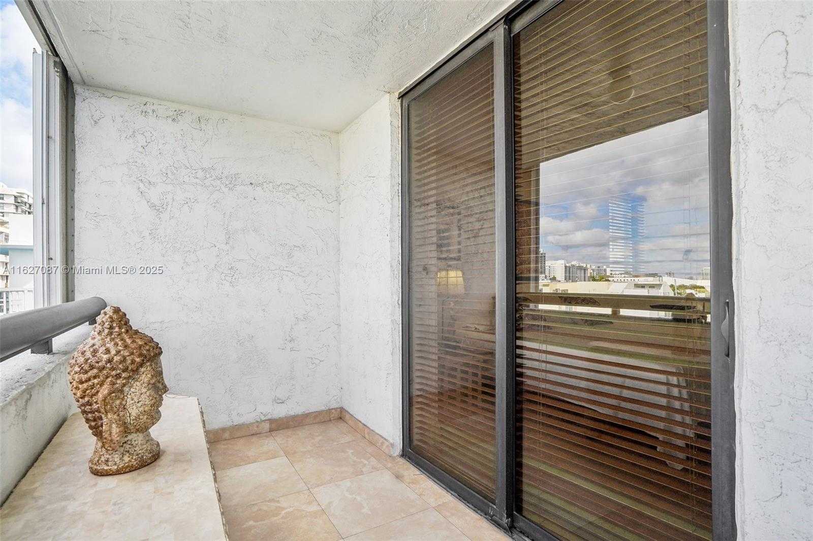 Small Image of 1775 WASHINGTON AVE #7C, Miami Beach Number 50