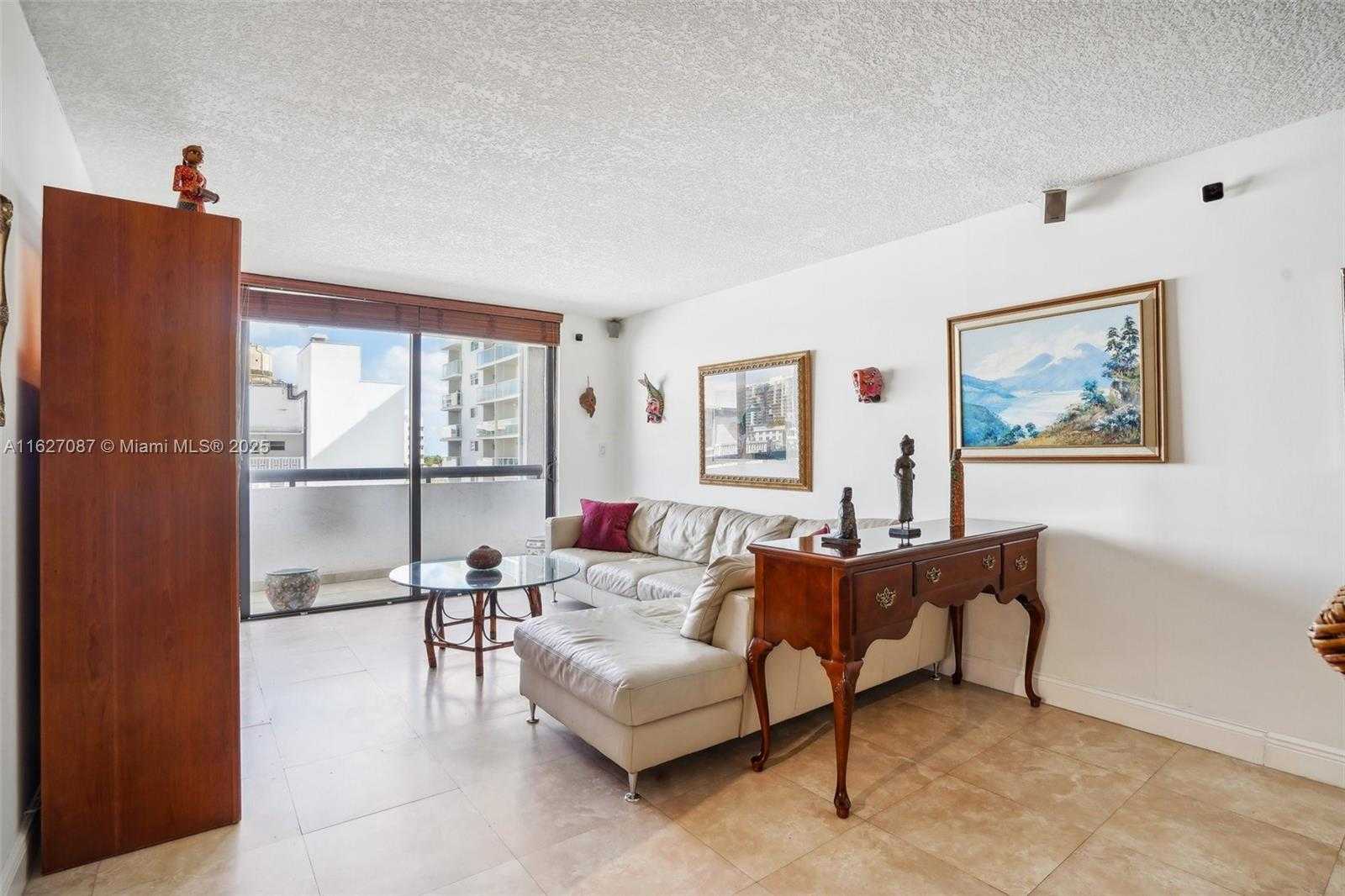 Small Image of 1775 WASHINGTON AVE #7C, Miami Beach Number 54