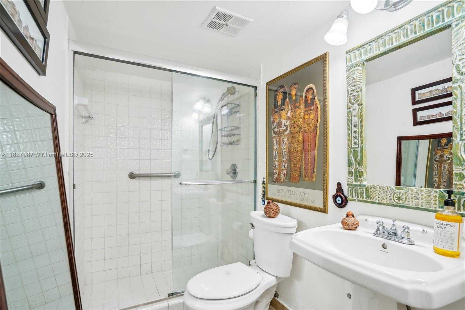 Small Image of 1775 WASHINGTON AVE #7C, Miami Beach Number 61