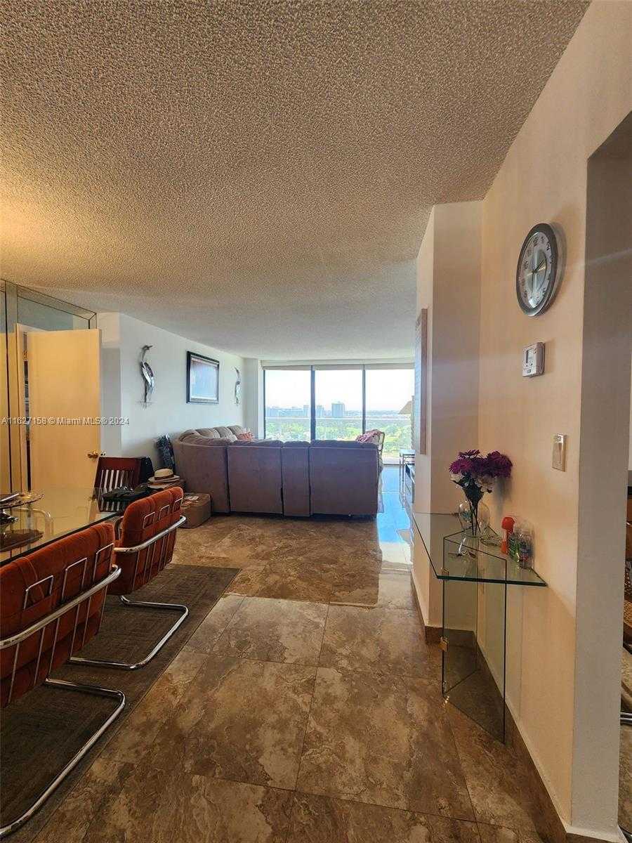 Small Image of 3731 NORTH COUNTRY CLUB DR #2127, Aventura Number 11