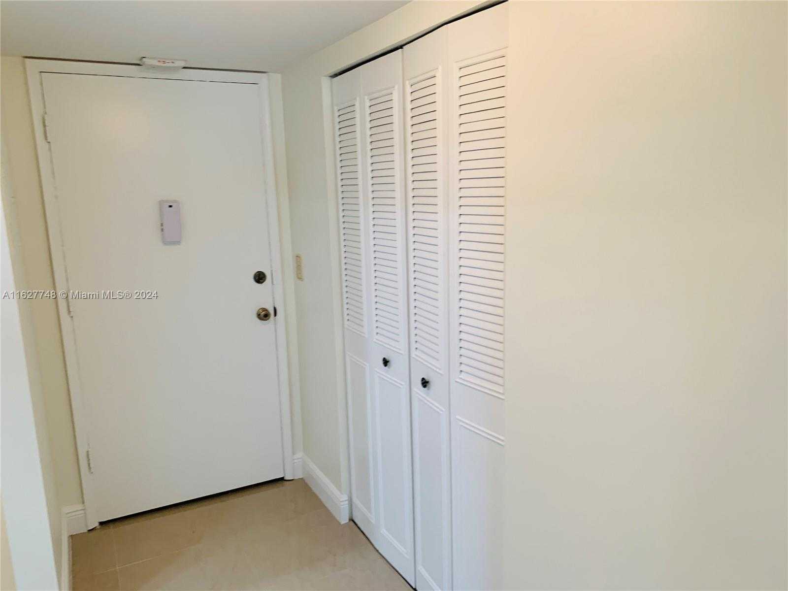 Small Image of 251 SOUTH CYPRESS RD #125, Pompano Beach Number 11