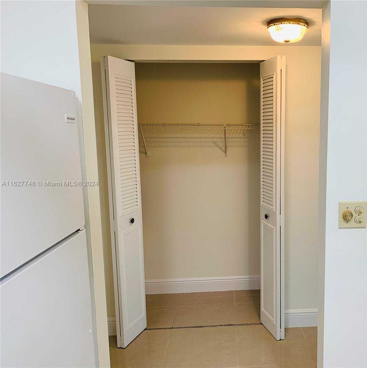 Small Image of 251 SOUTH CYPRESS RD #125, Pompano Beach Number 18