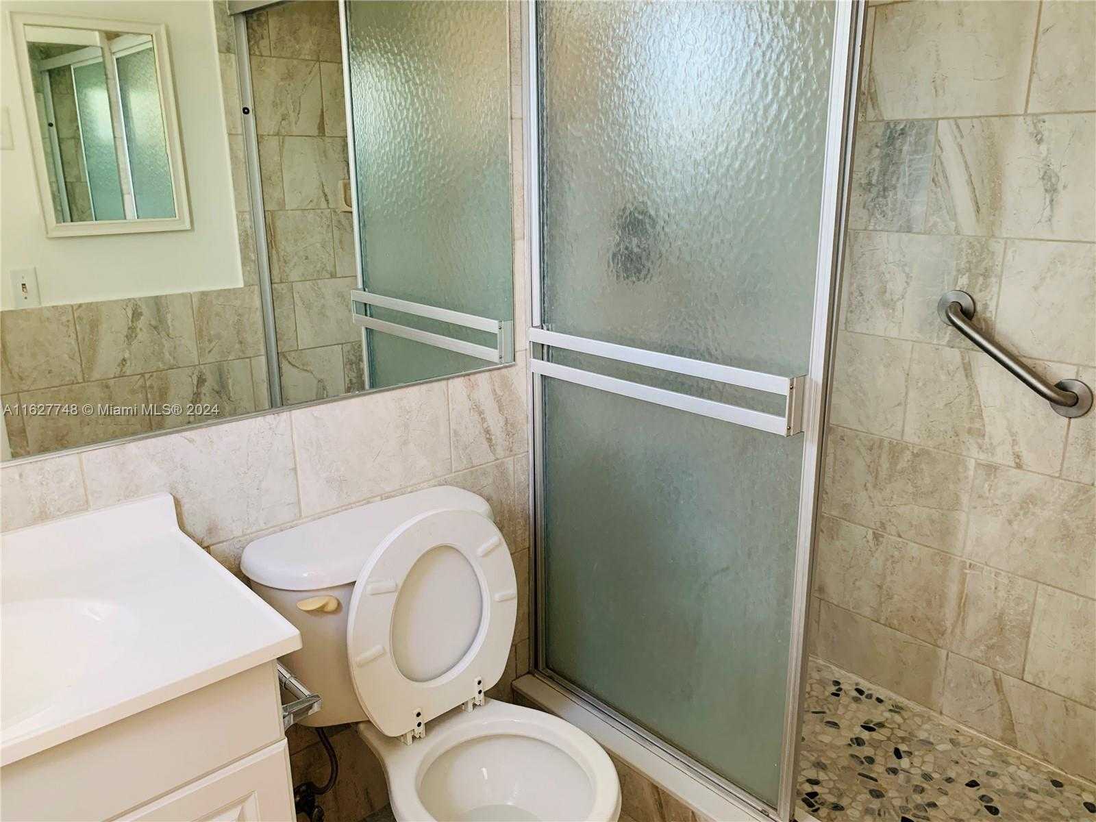 Small Image of 251 SOUTH CYPRESS RD #125, Pompano Beach Number 22