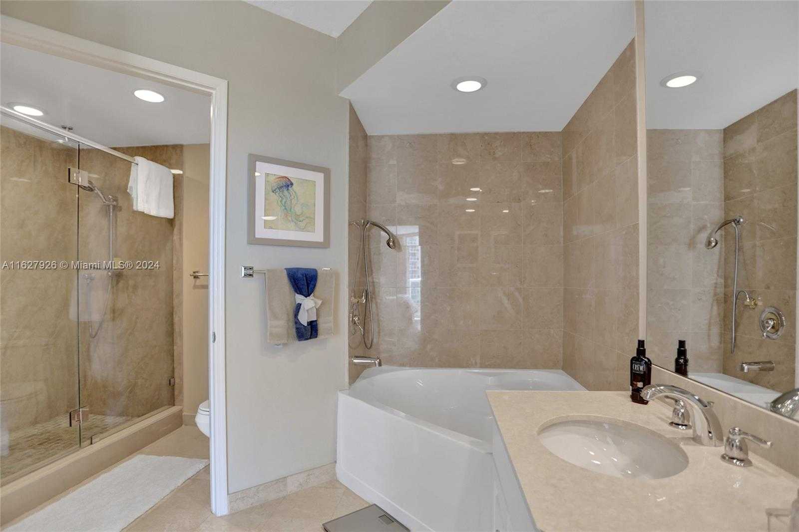 Small Image of 3370 HIDDEN BAY DR #2114, Aventura Number 20