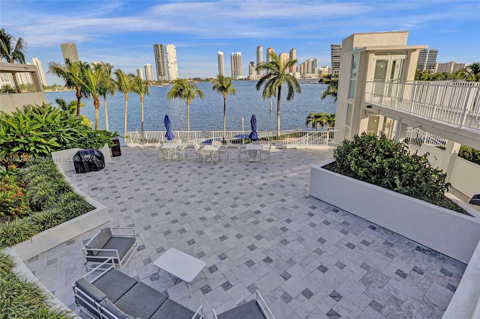 Small Image of 3370 HIDDEN BAY DR #2114, Aventura Number 32