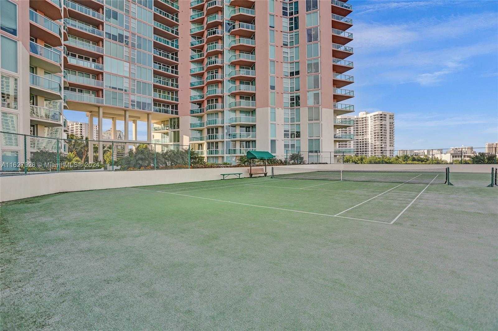 Small Image of 3370 HIDDEN BAY DR #2114, Aventura Number 42