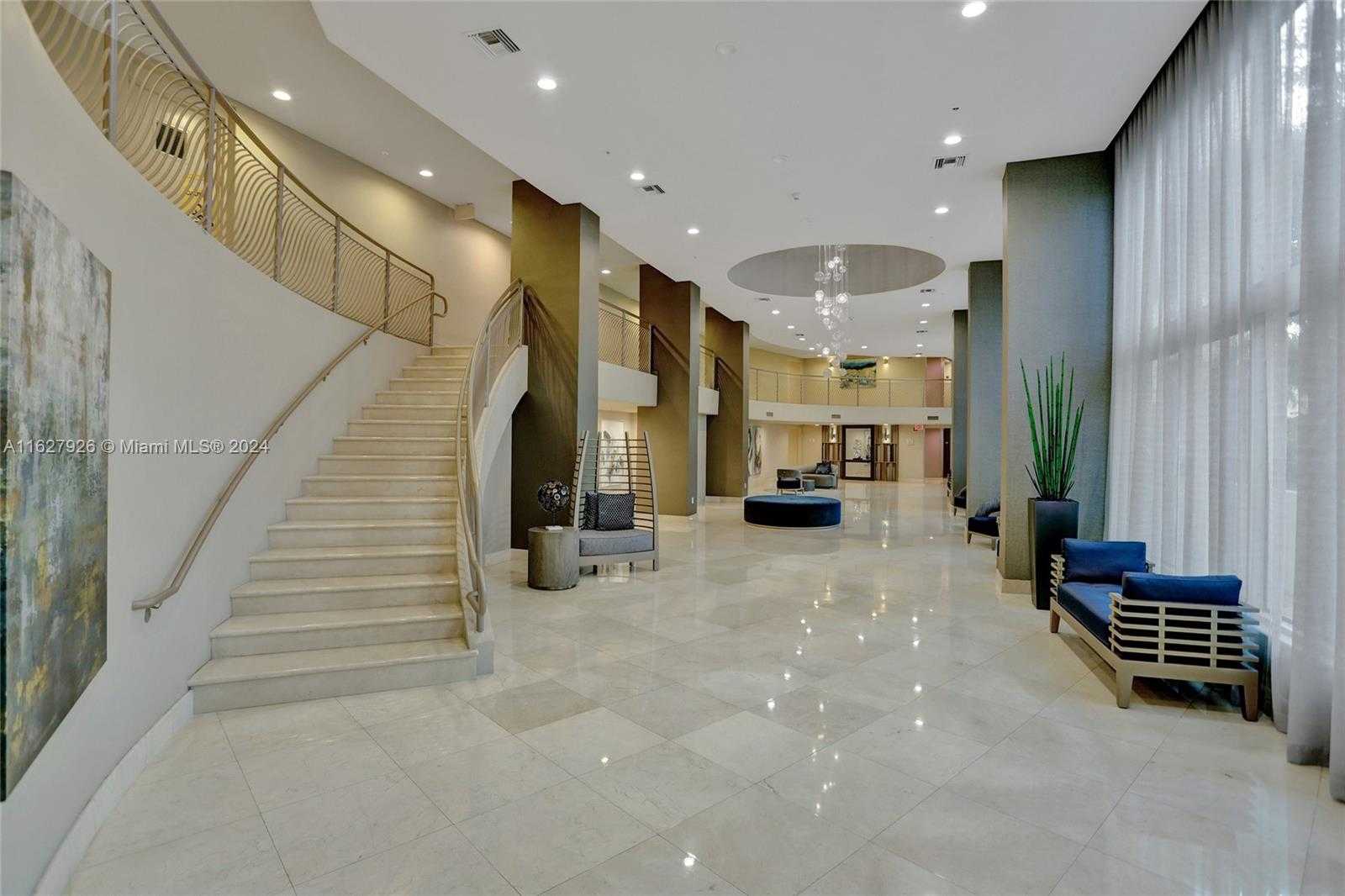 Small Image of 3370 HIDDEN BAY DR #2114, Aventura Number 44