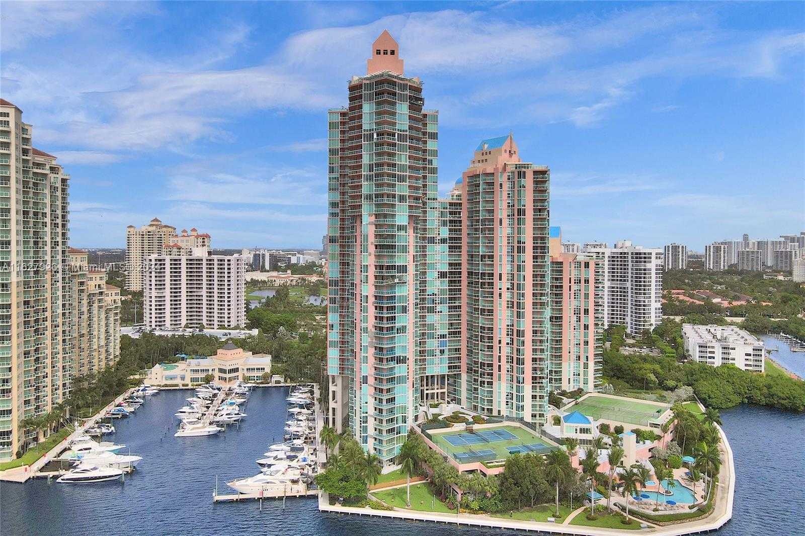 Small Image of 3370 HIDDEN BAY DR #2114, Aventura Number 58