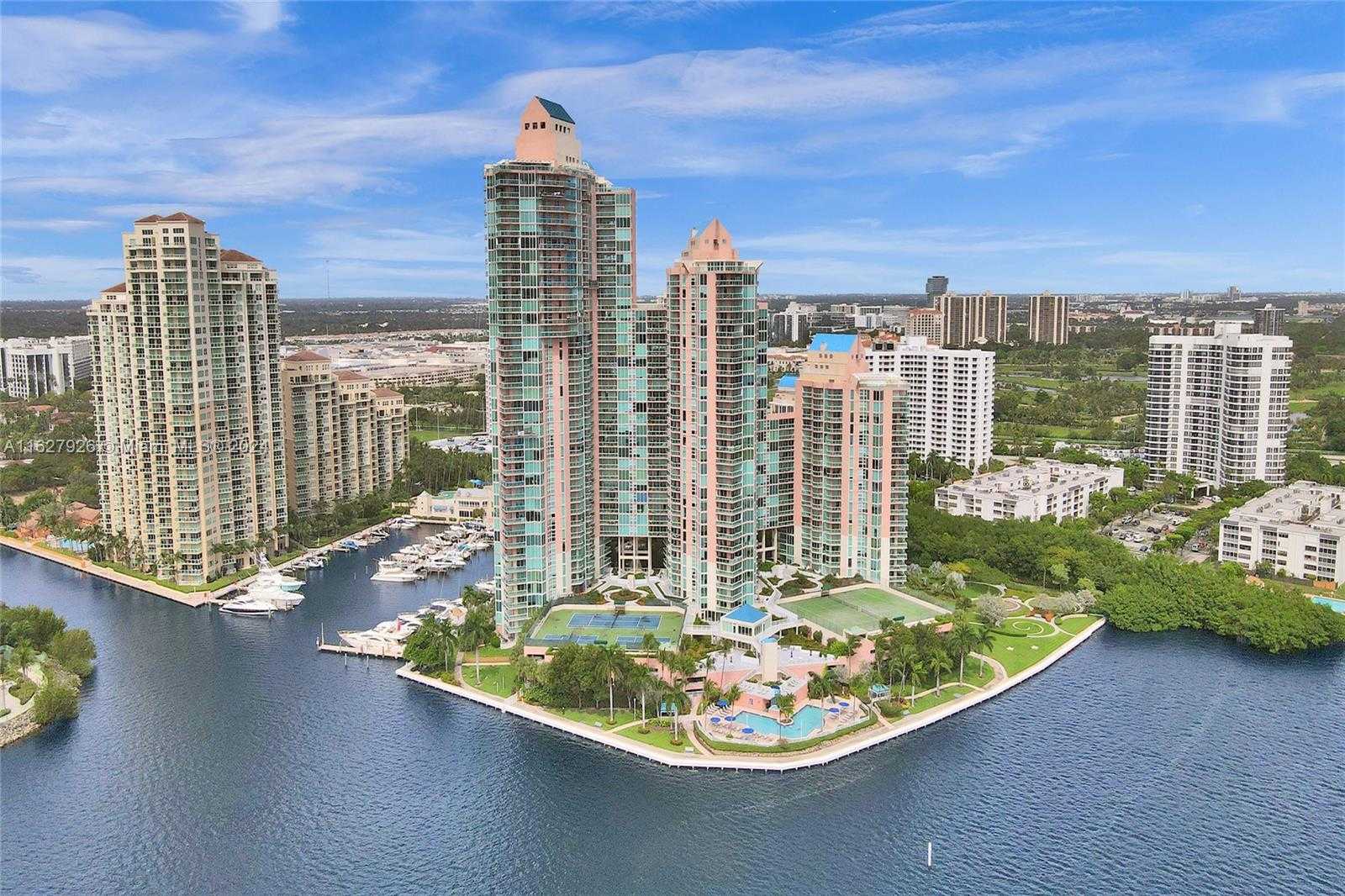 Small Image of 3370 HIDDEN BAY DR #2114, Aventura Number 61