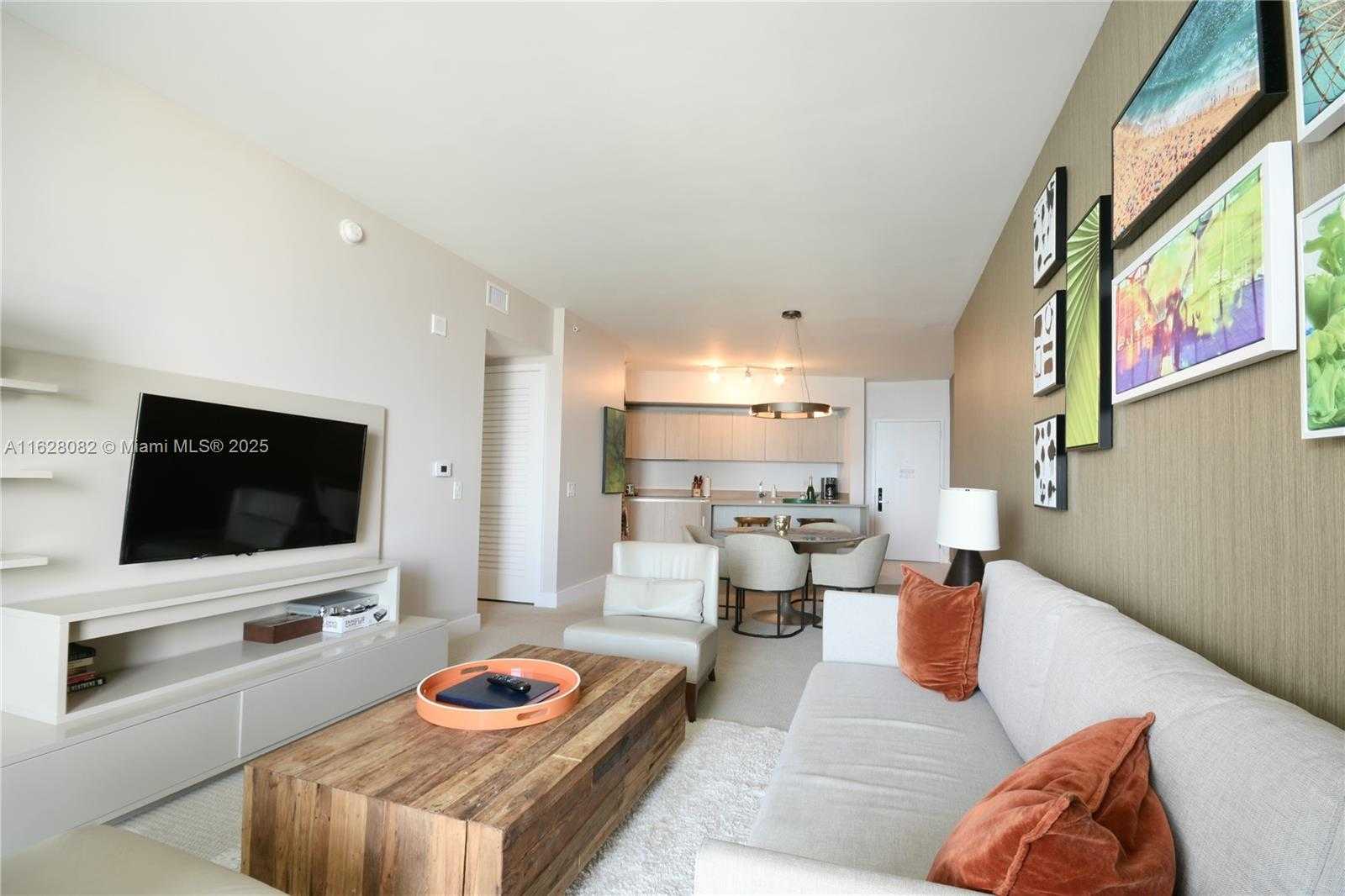 Small Image of 4111 SOUTH OCEAN DR #1810, Hollywood Number 4
