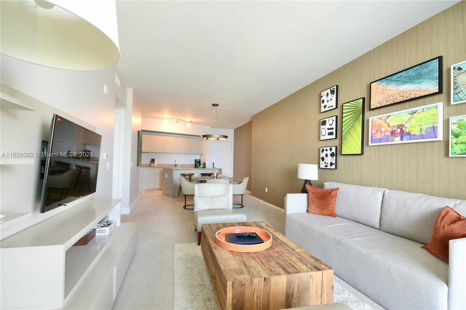 Small Image of 4111 SOUTH OCEAN DR #1810, Hollywood Number 5