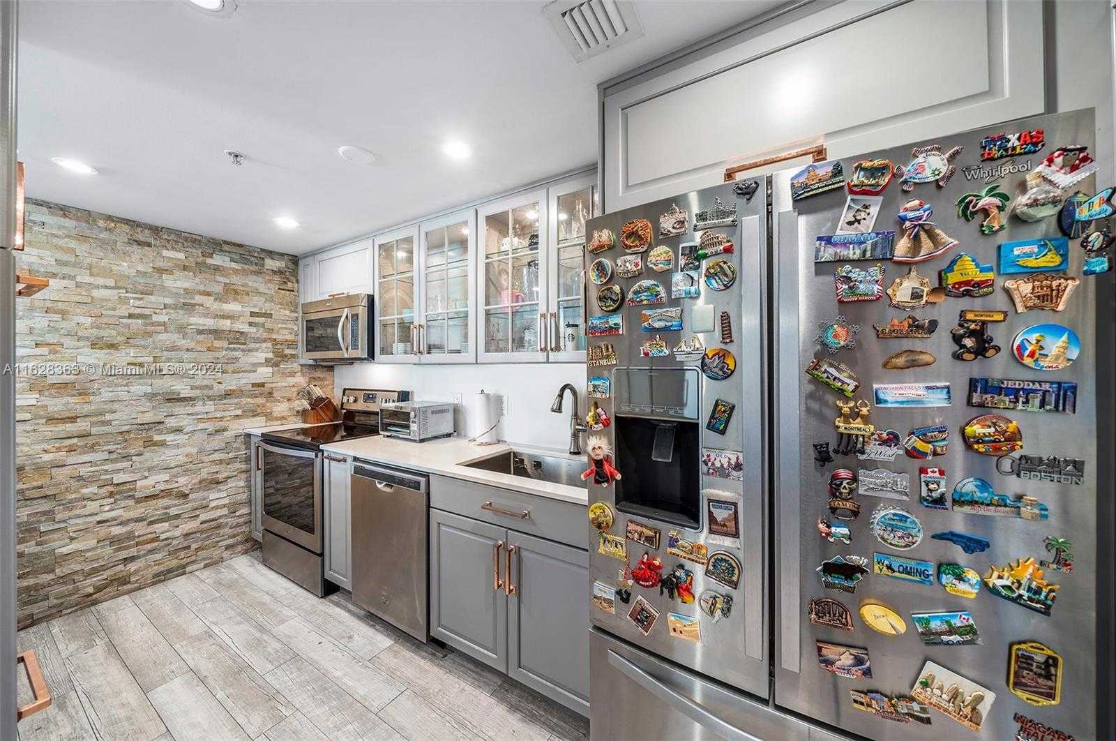 Small Image of 275 NORTH EAST 18TH ST #1208, Miami Number 11