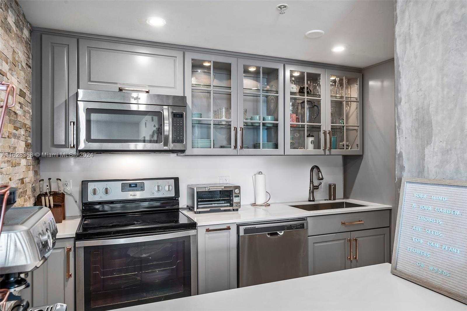 Small Image of 275 NORTH EAST 18TH ST #1208, Miami Number 13