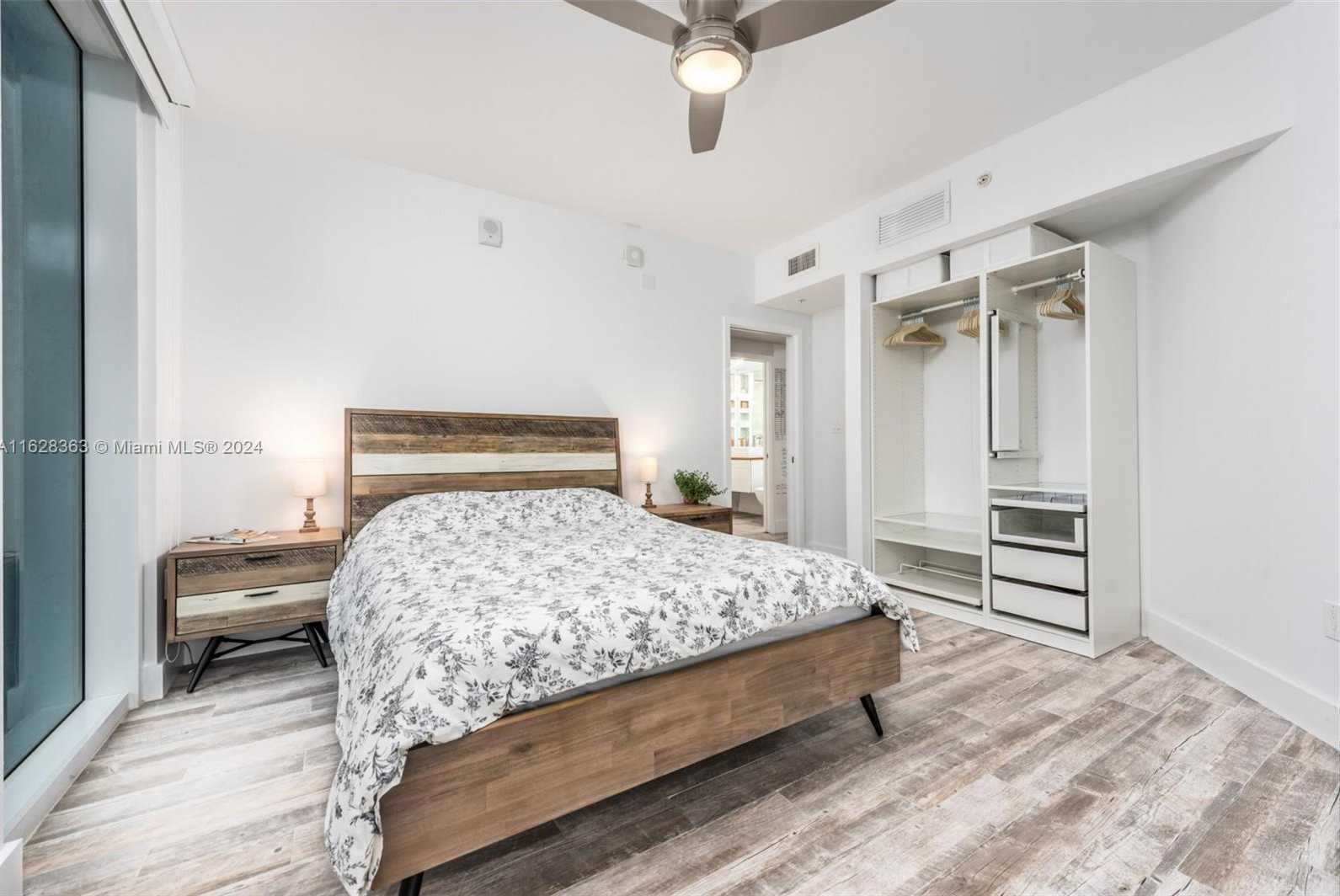 Small Image of 275 NORTH EAST 18TH ST #1208, Miami Number 40