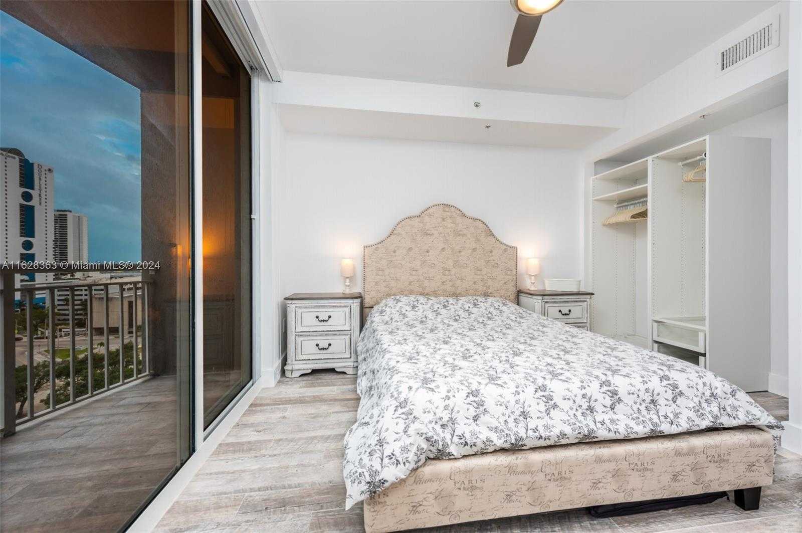 Small Image of 275 NORTH EAST 18TH ST #1208, Miami Number 42