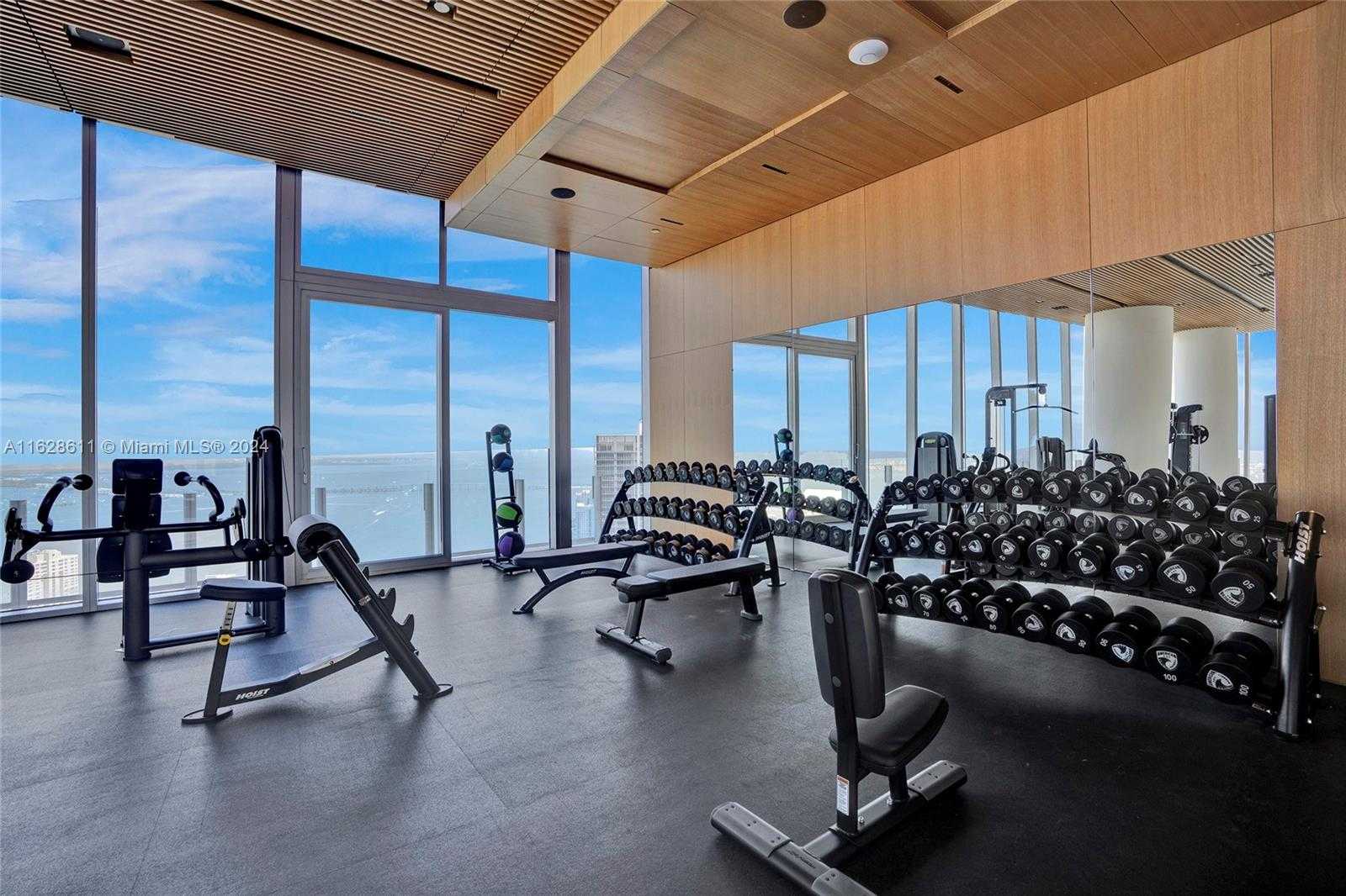 Small Image of 300 BISCAYNE BLVD WAY #1607, Miami Number 31