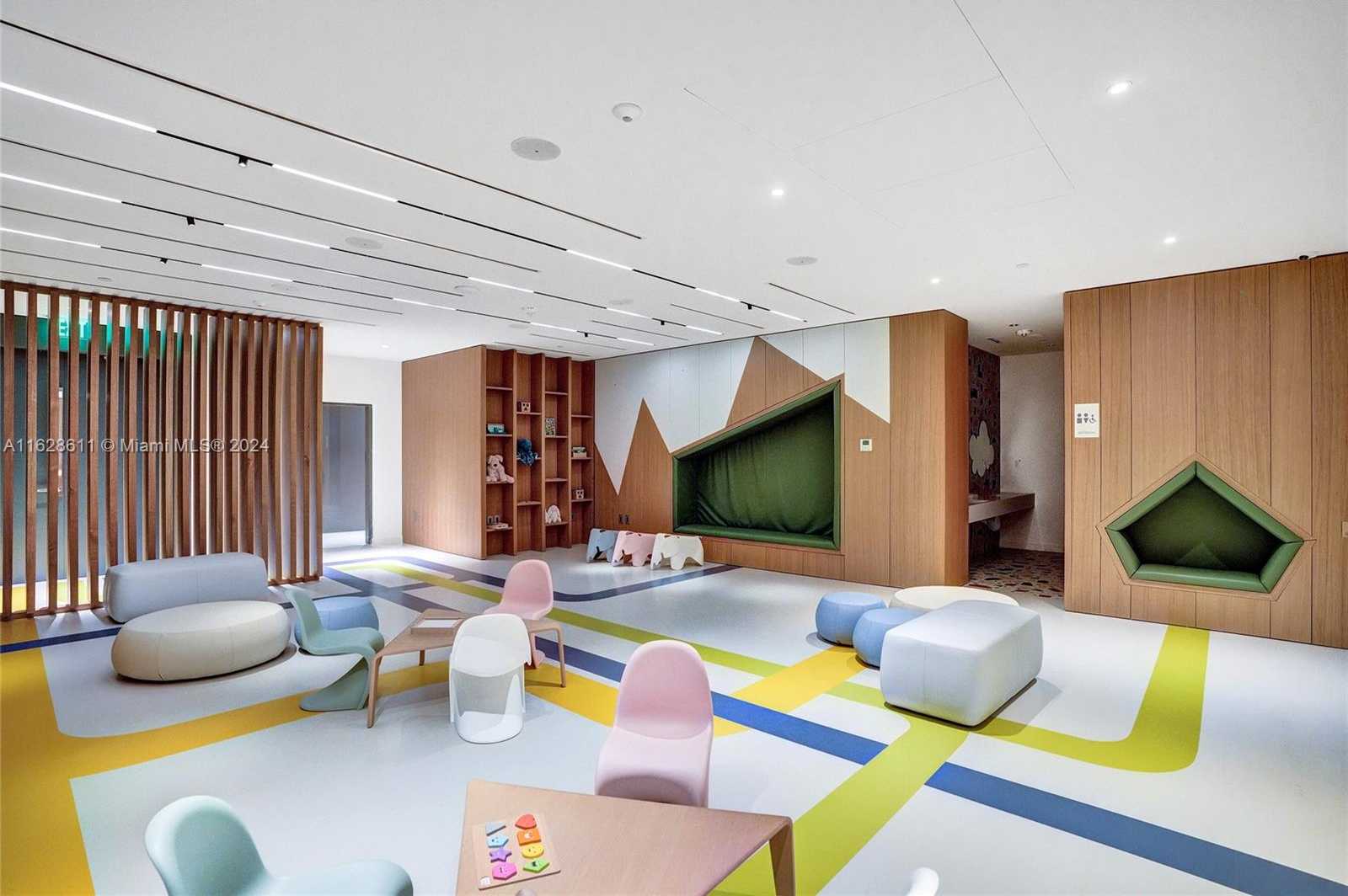 Small Image of 300 BISCAYNE BLVD WAY #1607, Miami Number 35