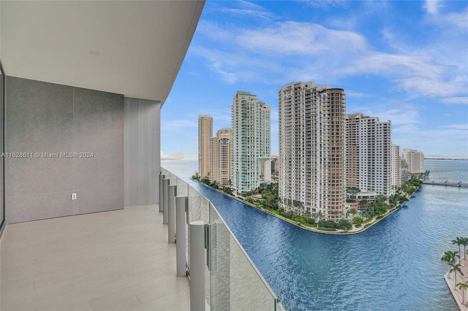 Small Image of 300 BISCAYNE BLVD WAY #1607, Miami Number 8