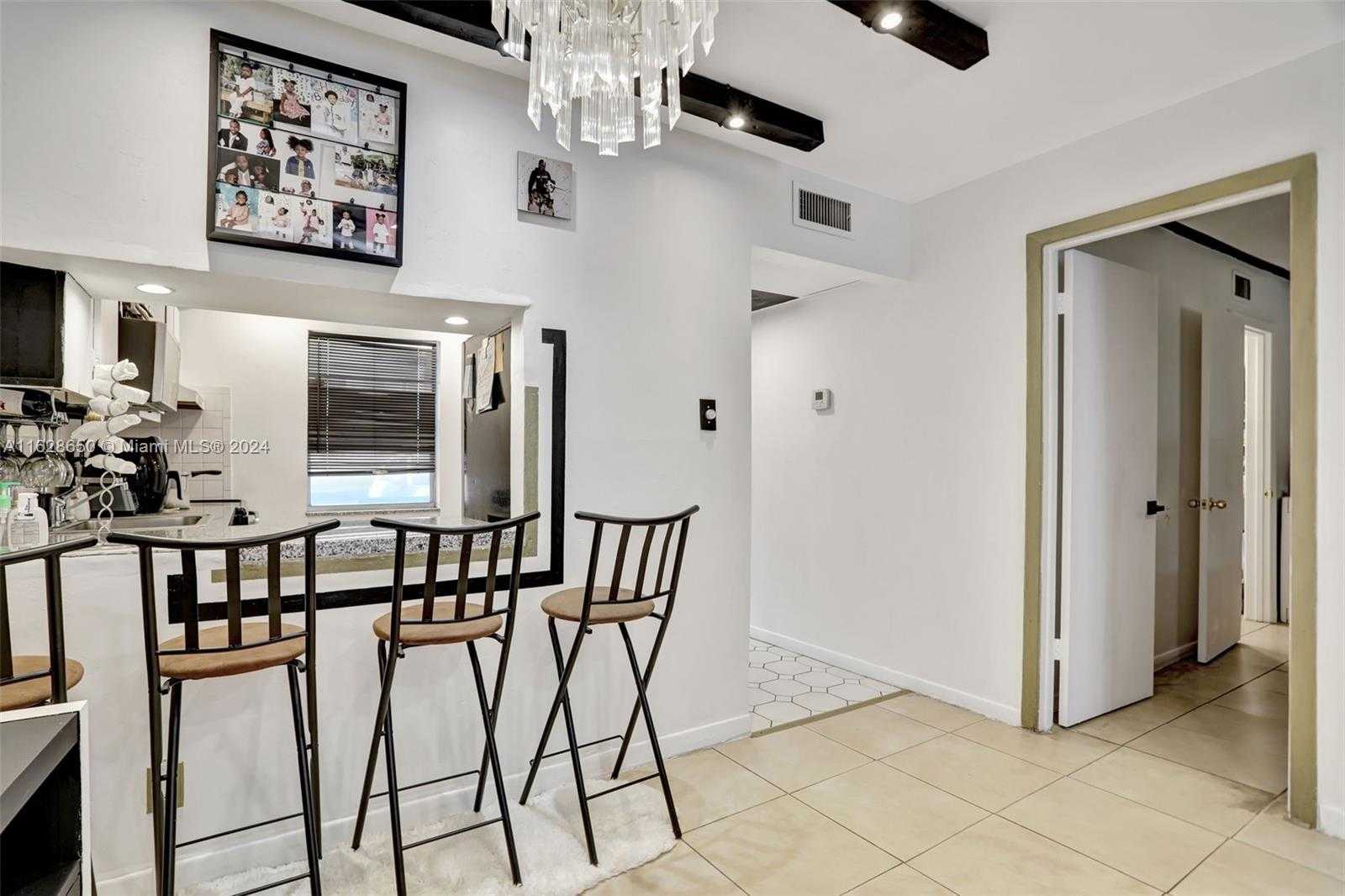 Small Image of 7897 GOLF CIR DR #107, Margate Number 23