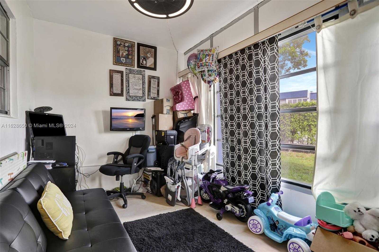 Small Image of 7897 GOLF CIR DR #107, Margate Number 24