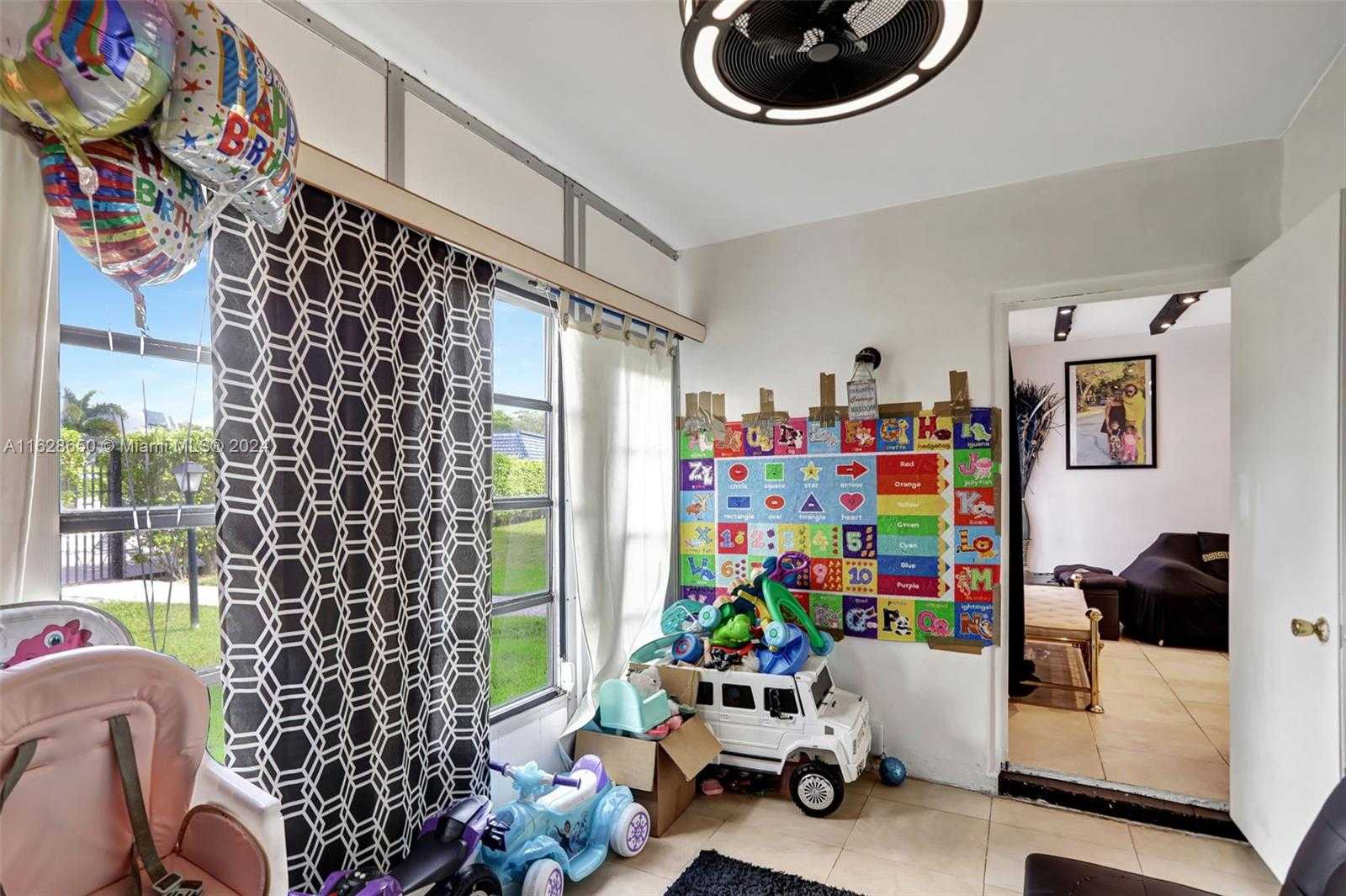 Small Image of 7897 GOLF CIR DR #107, Margate Number 25