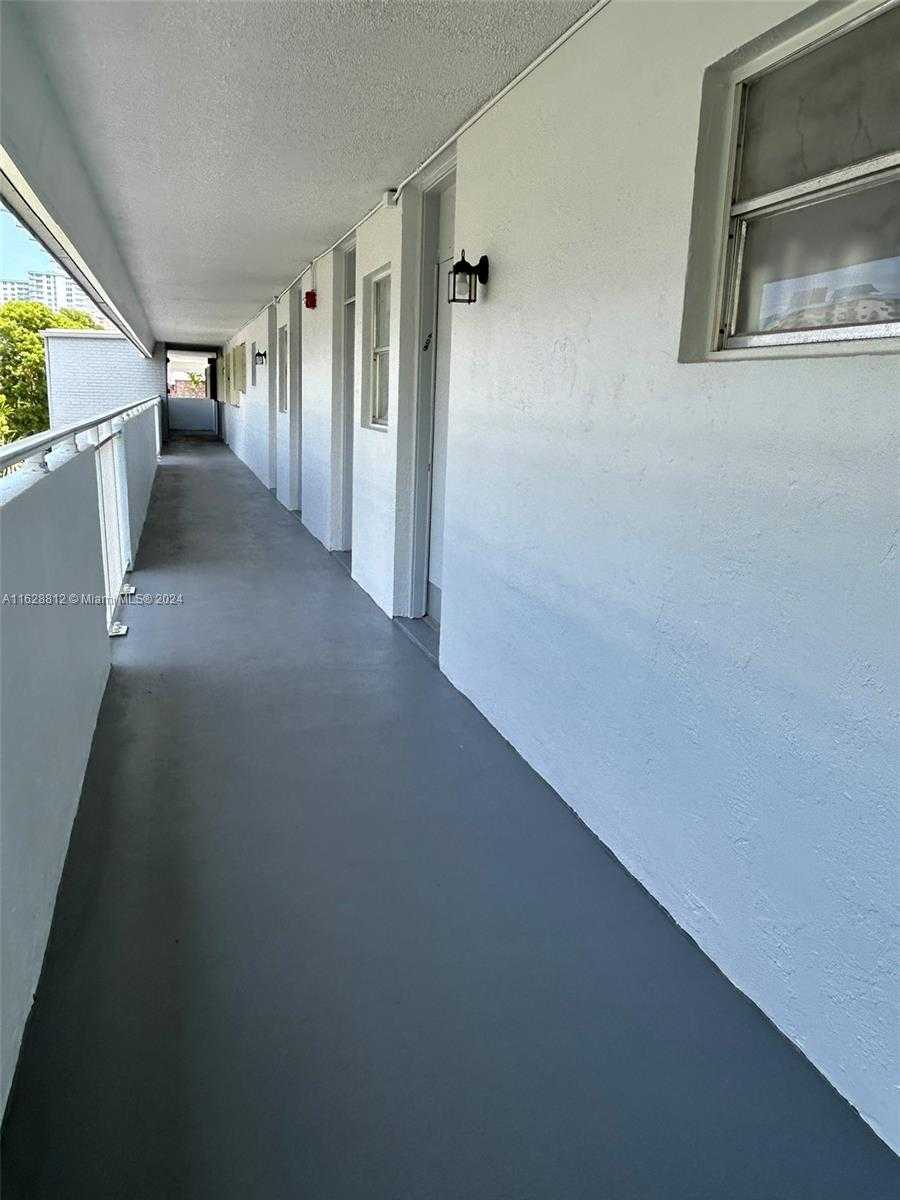 Small Image of 3600 NORTH EAST 170TH ST #411, North Miami Beach Number 3