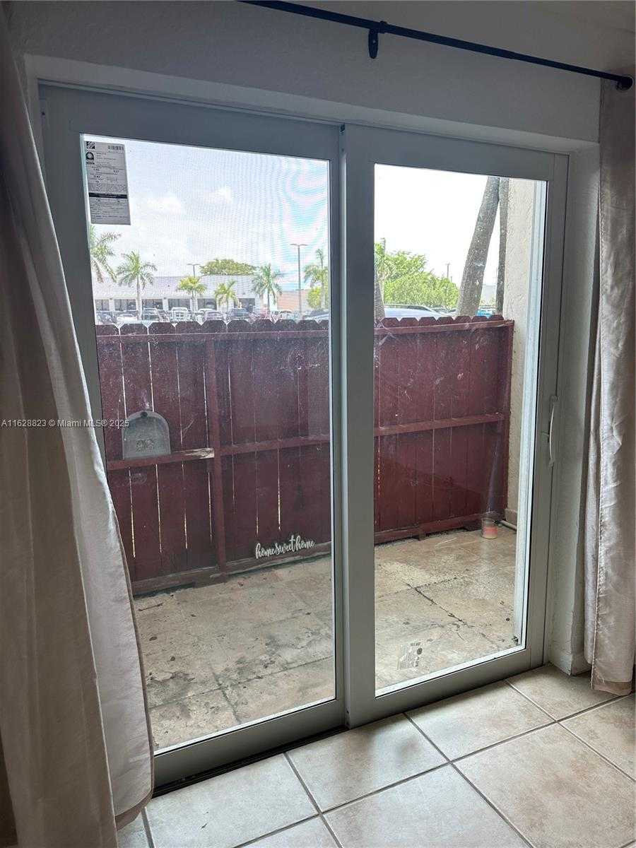 Small Image of 8600 SOUTH WEST 67TH AVE #908, Pinecrest Number 15